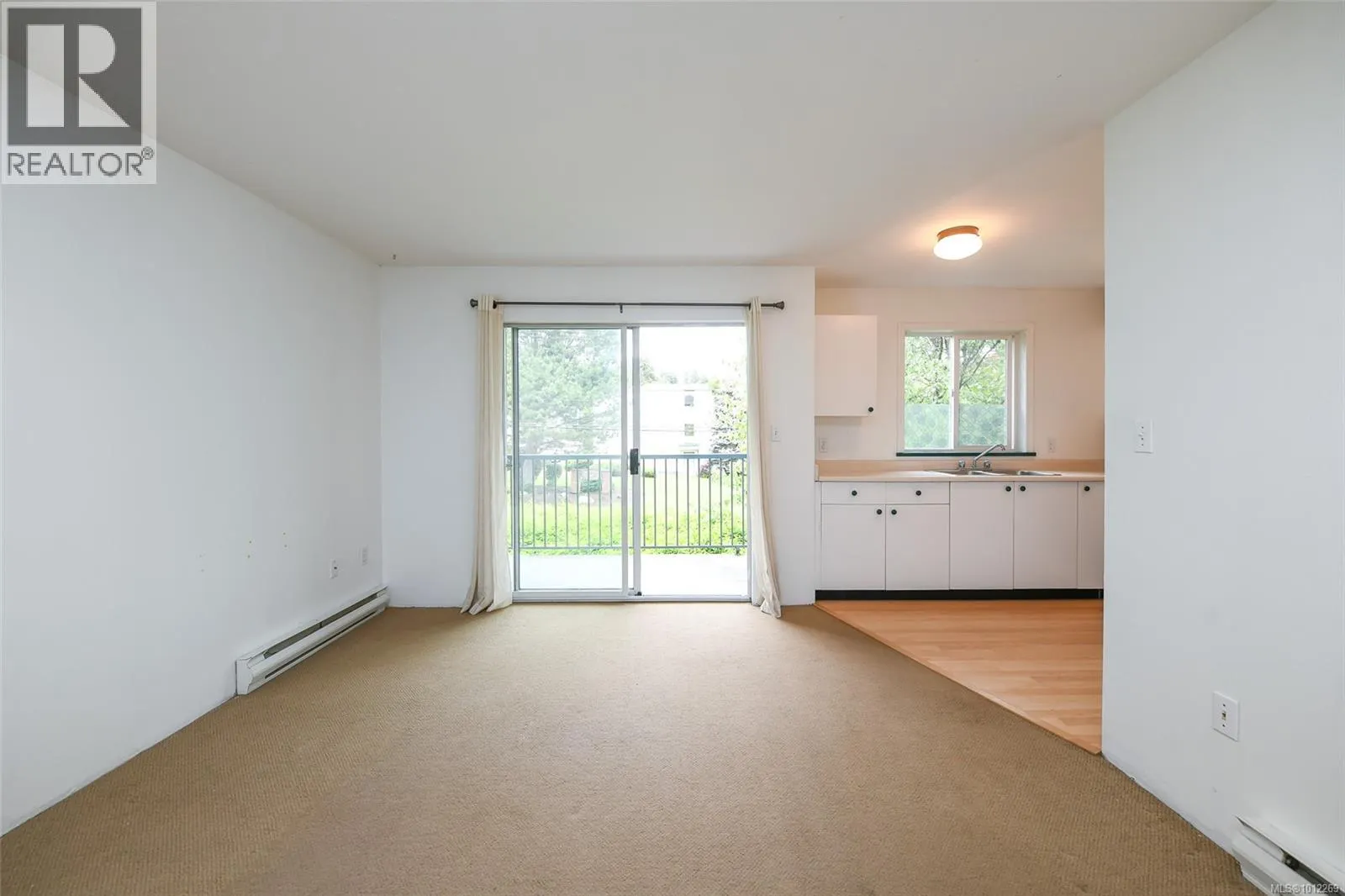 310 1050 Braidwood Rd