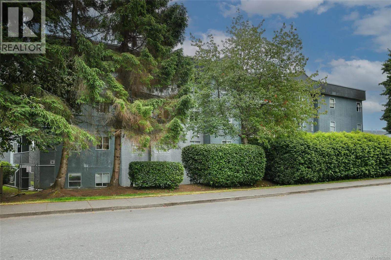 310 1050 Braidwood Rd