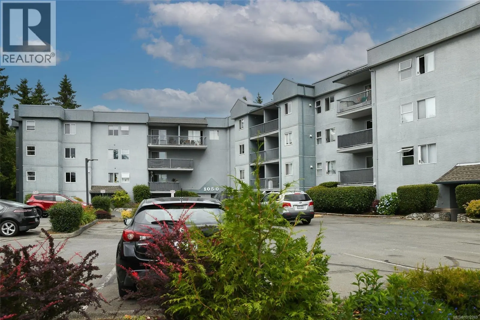 310 1050 Braidwood Rd