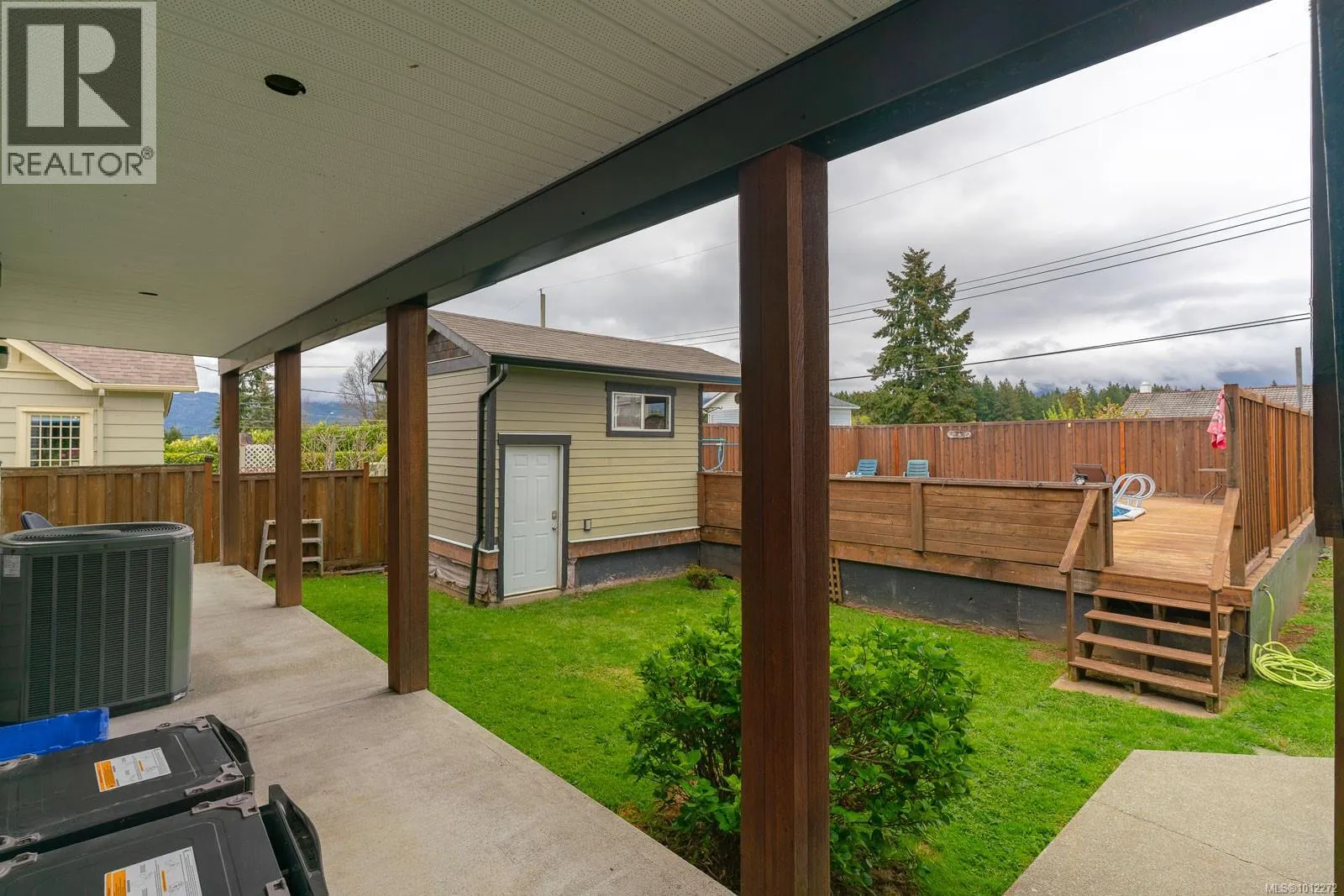 3055 9th Ave