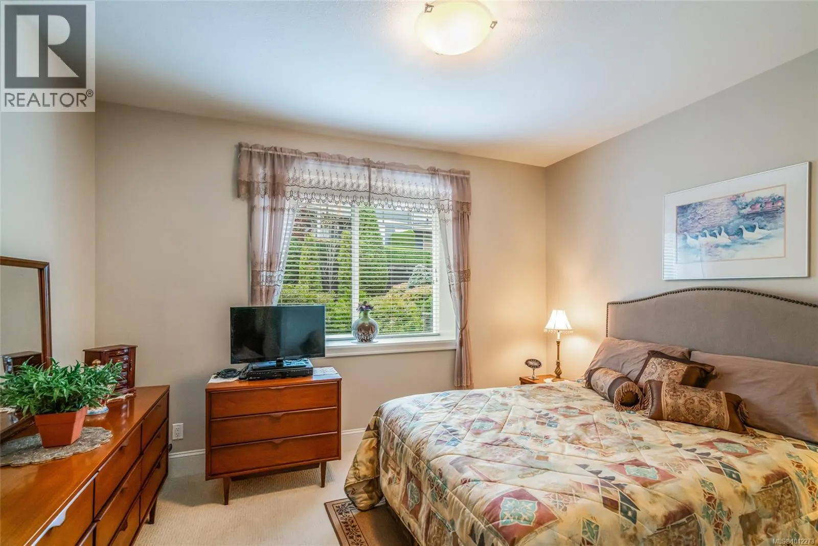 3 626 Farrell Rd