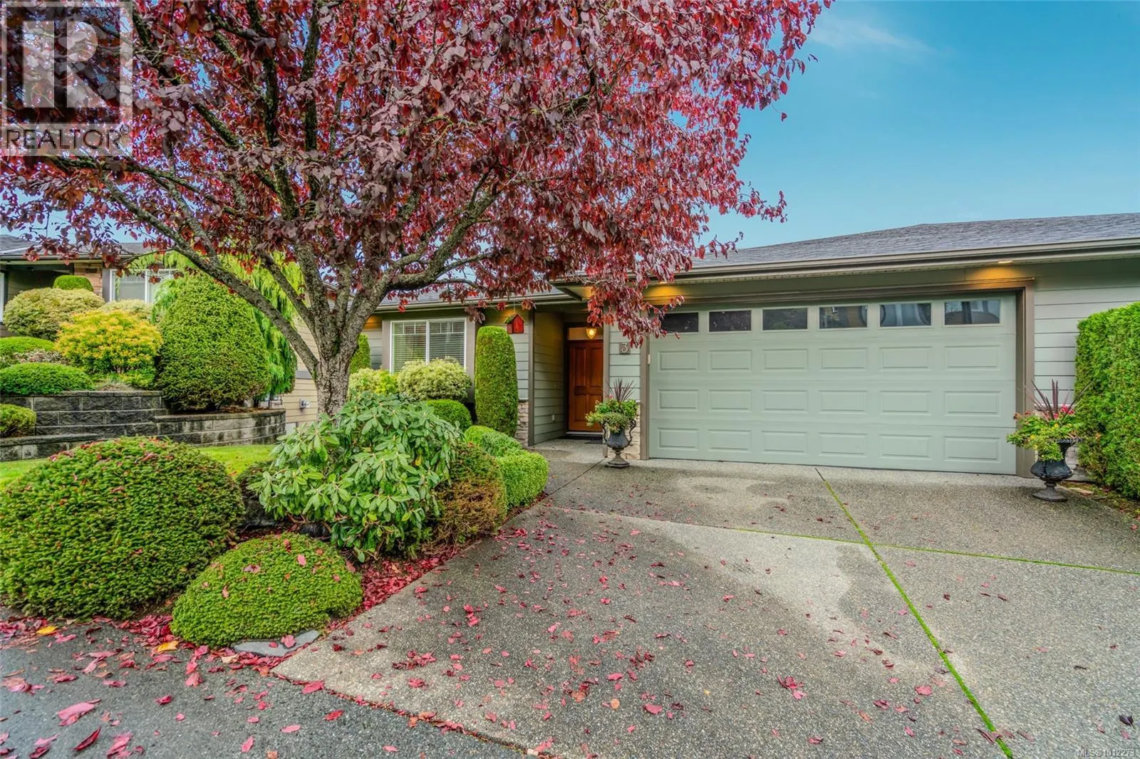 3 626 Farrell Rd