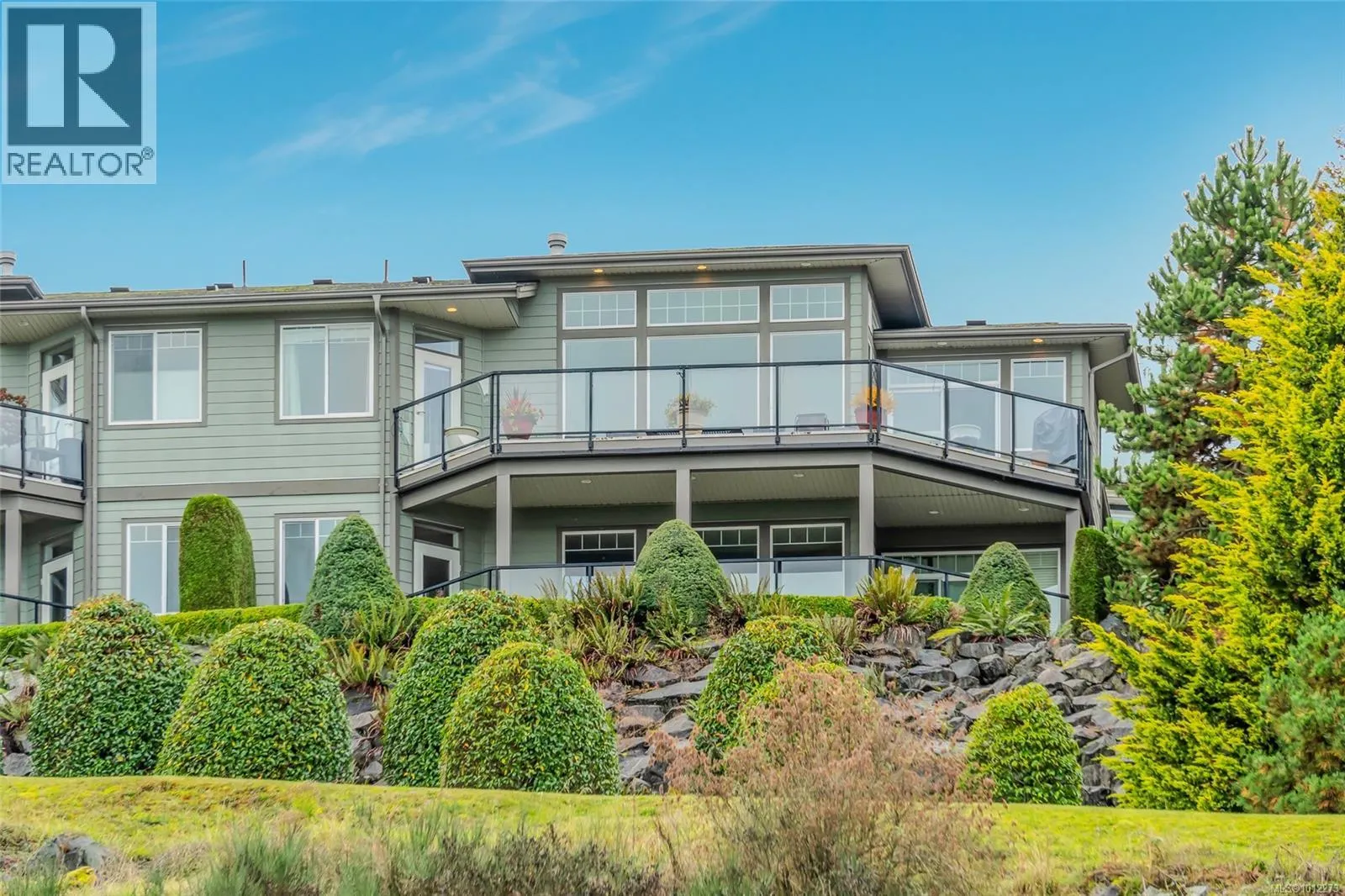 3 626 Farrell Rd