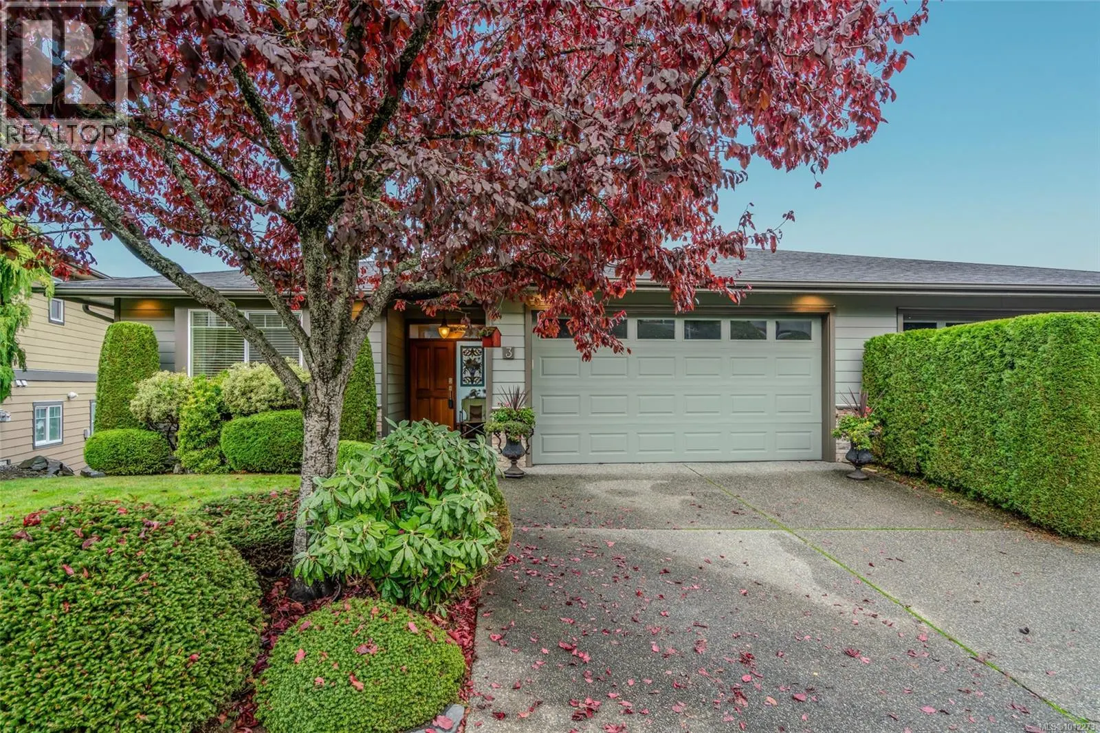 3 626 Farrell Rd