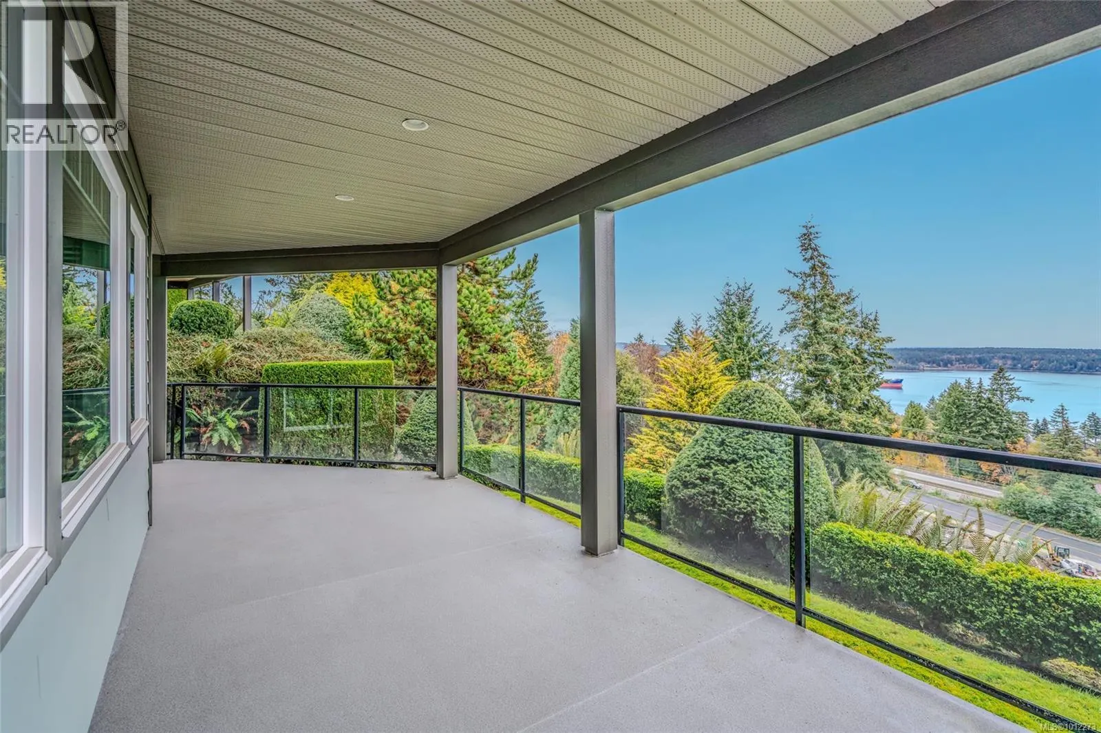 3 626 Farrell Rd