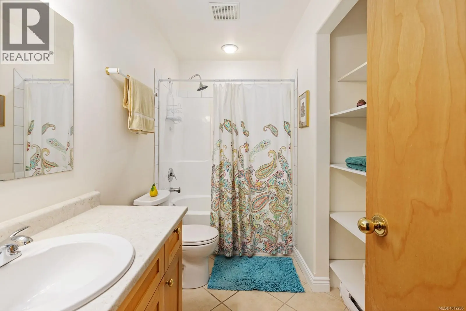 111 Oystercatcher Pl