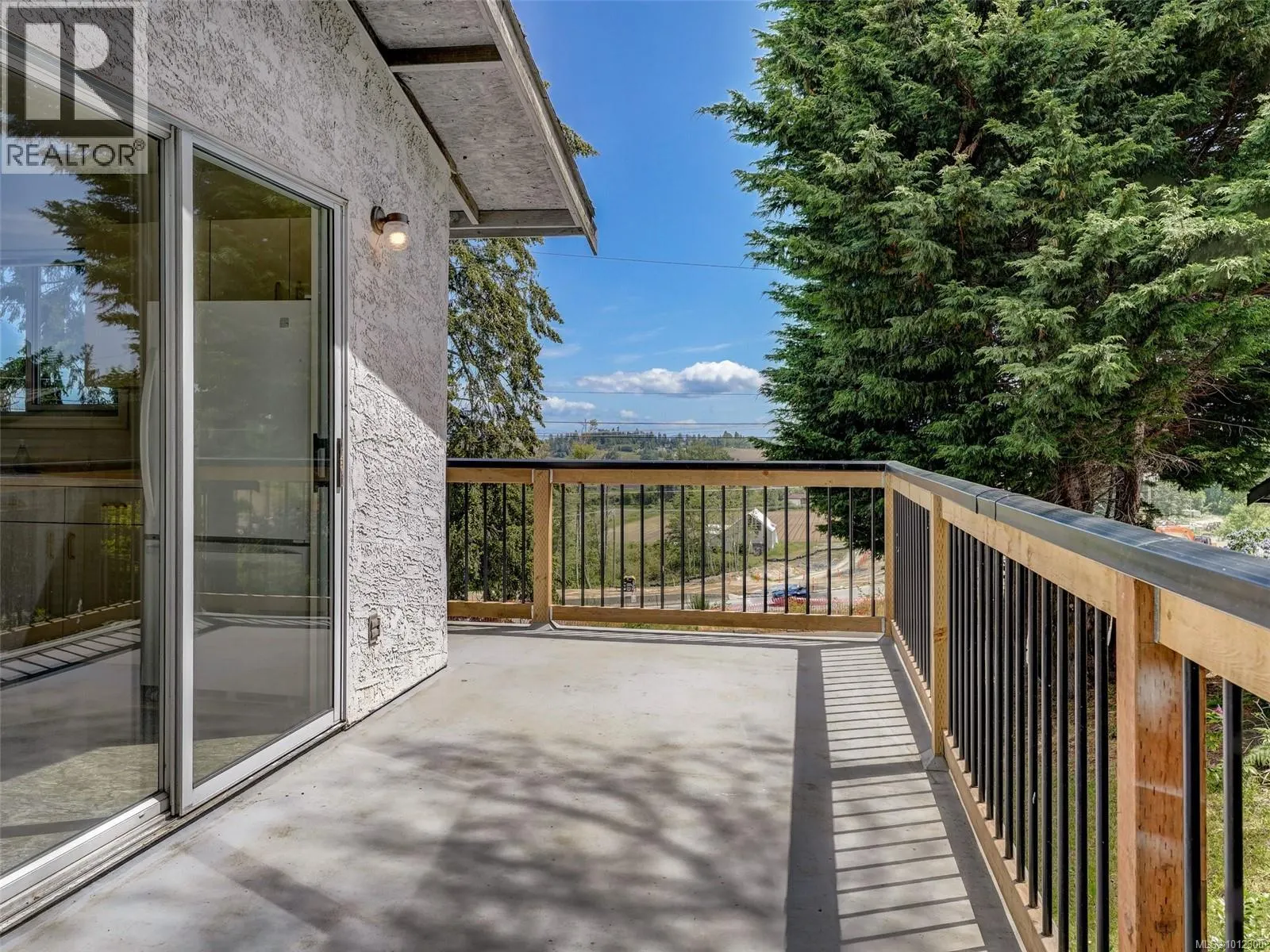 6608 Rey Rd