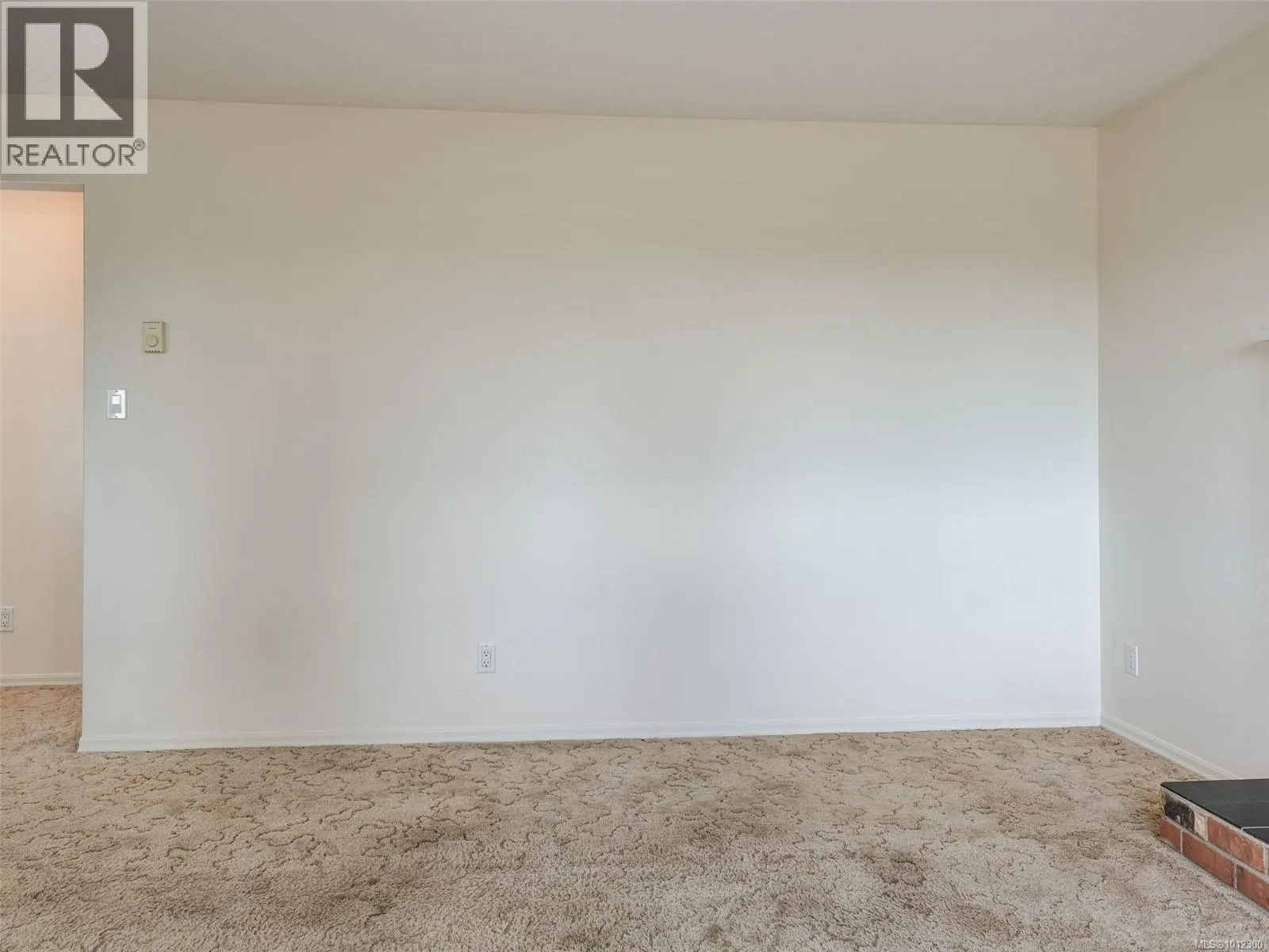 6608 Rey Rd