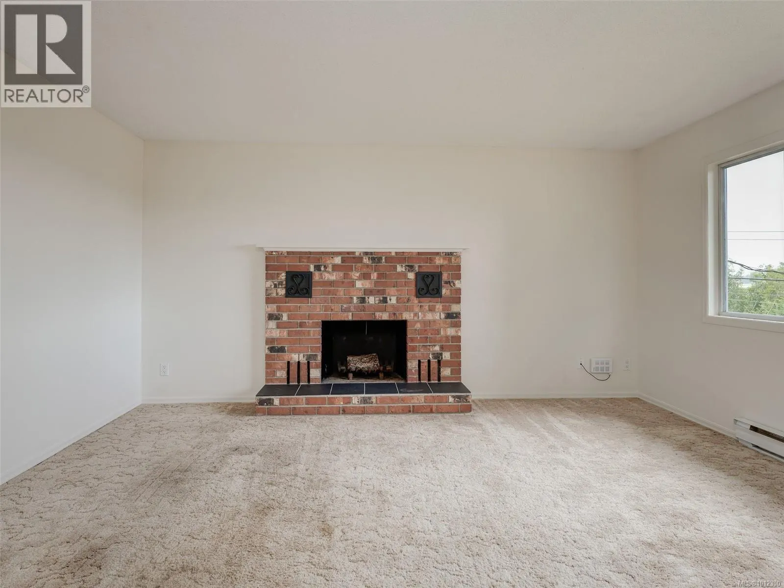 6608 Rey Rd