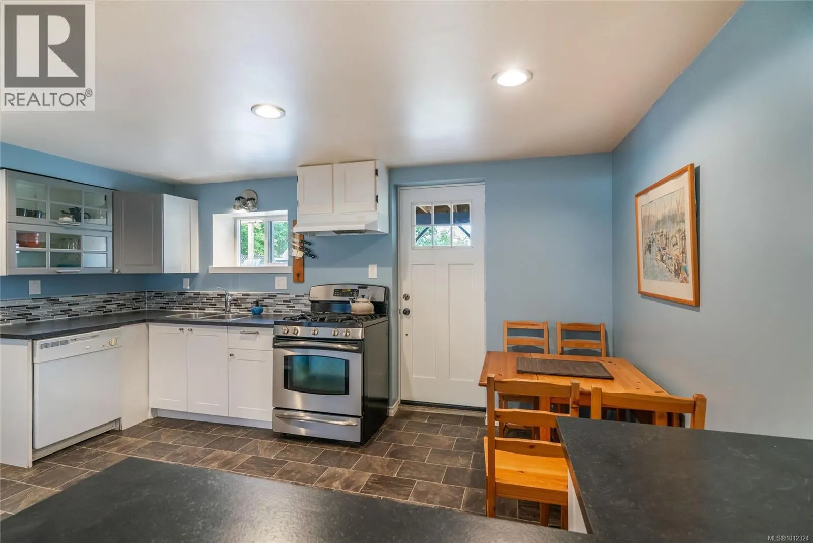 70 Giggleswick Pl