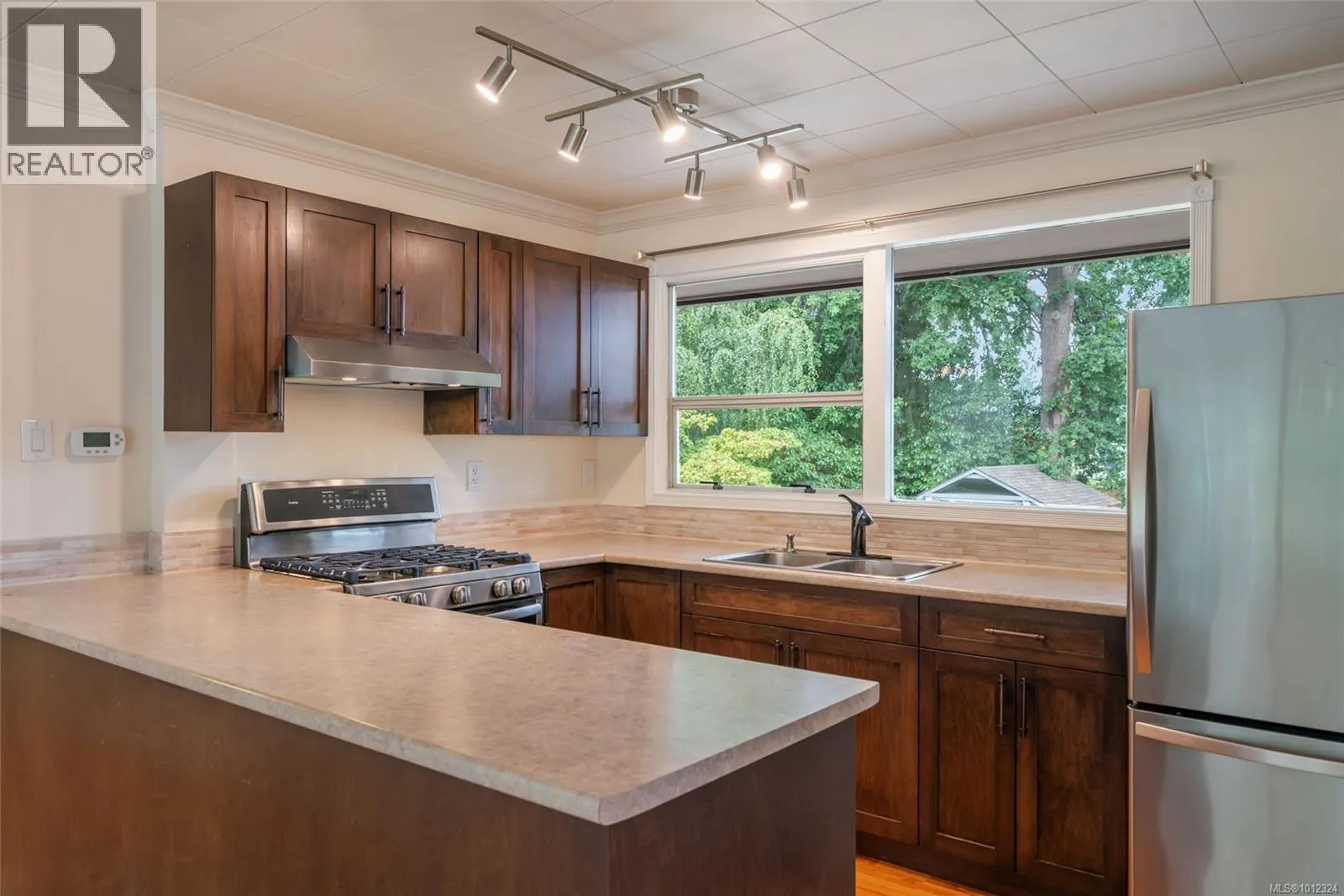 70 Giggleswick Pl