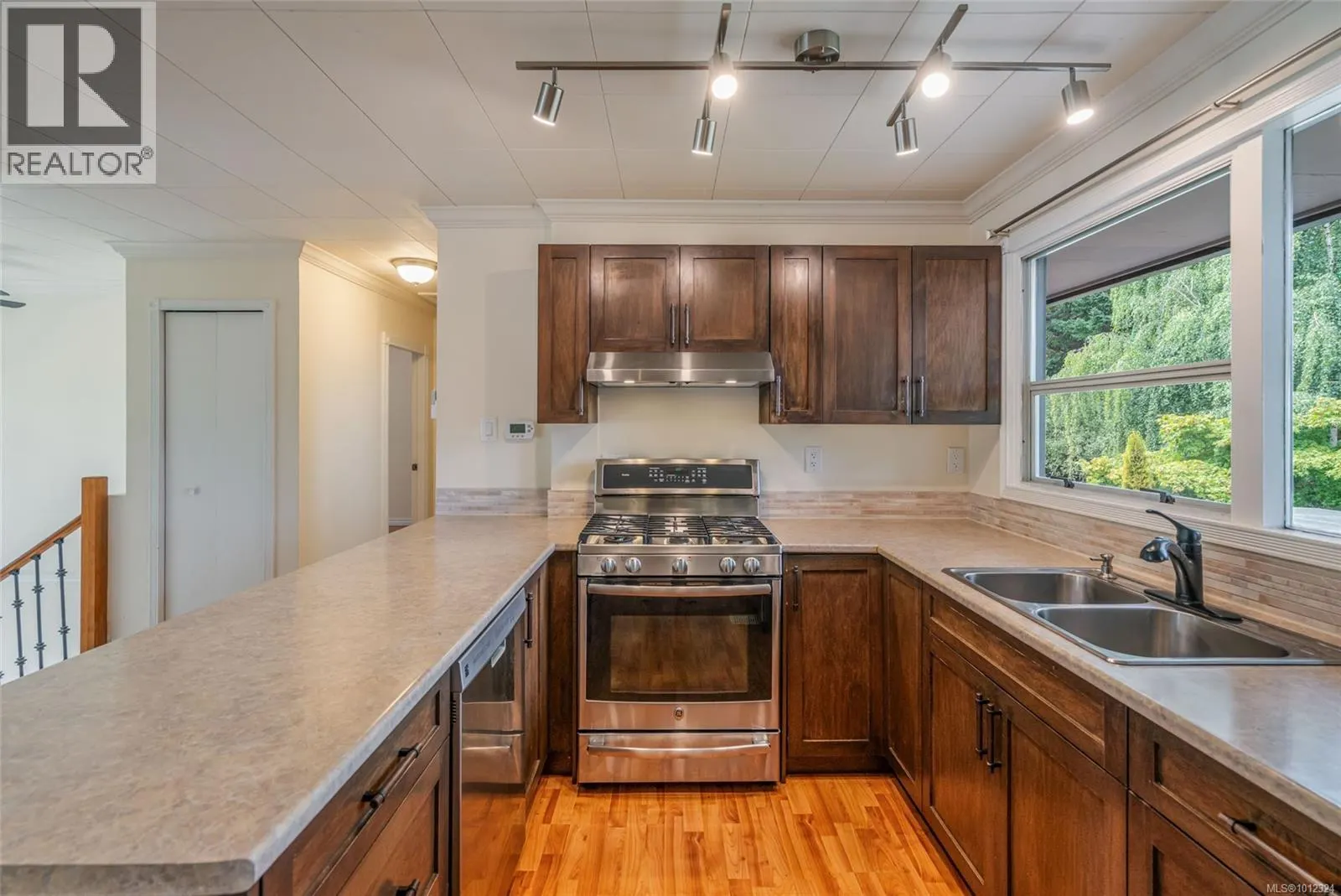 70 Giggleswick Pl