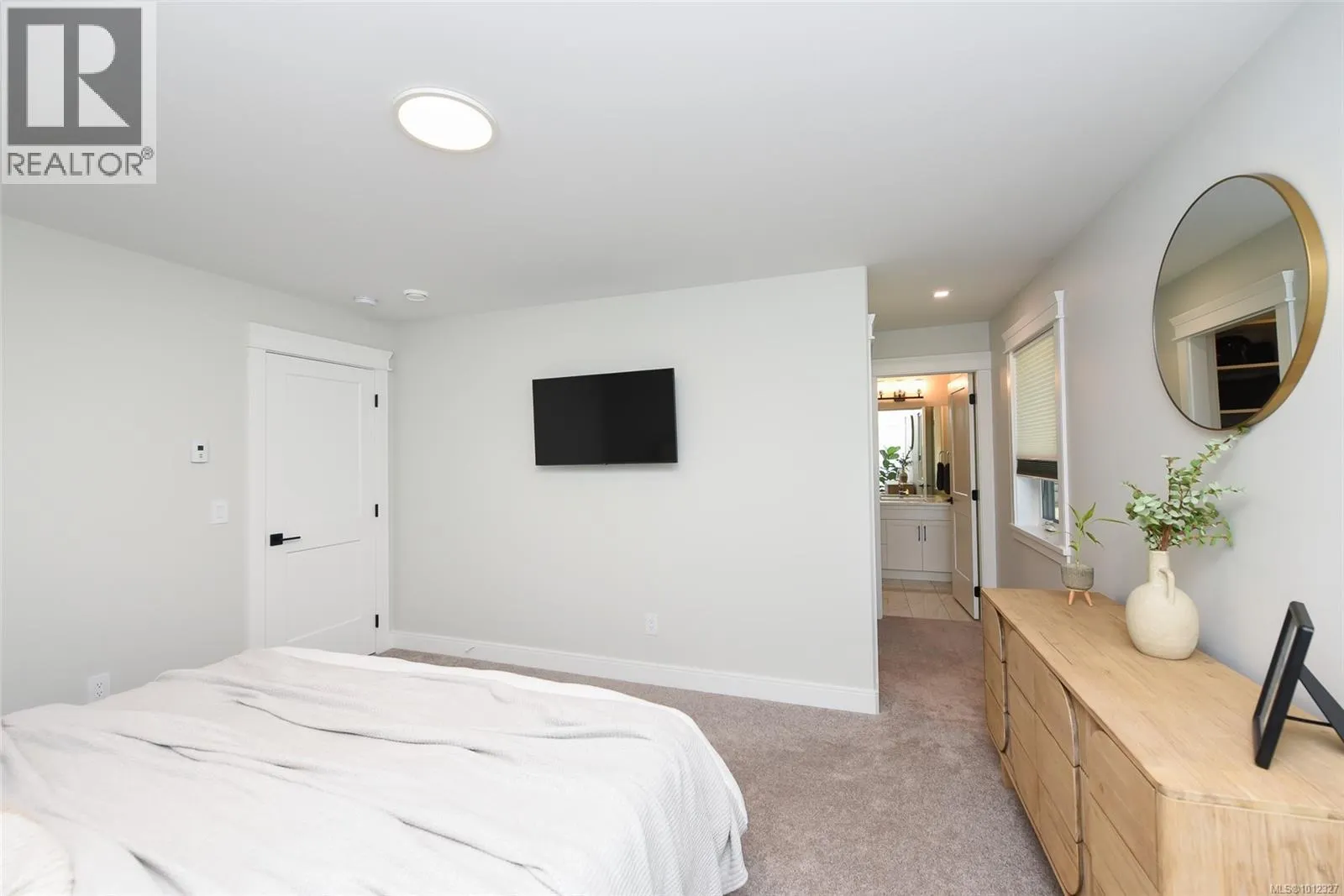 2 468 Anderton Rd