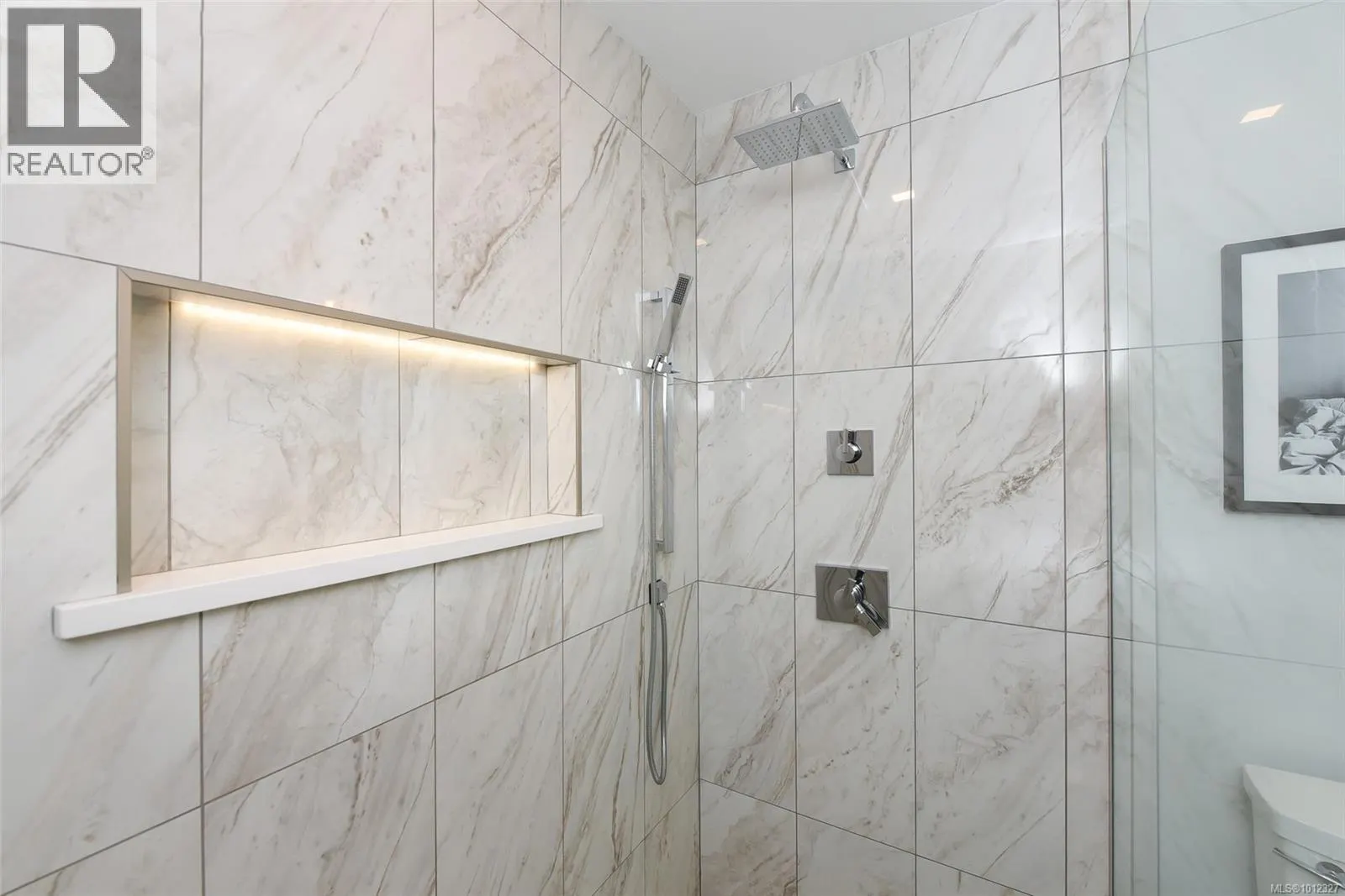2 468 Anderton Rd
