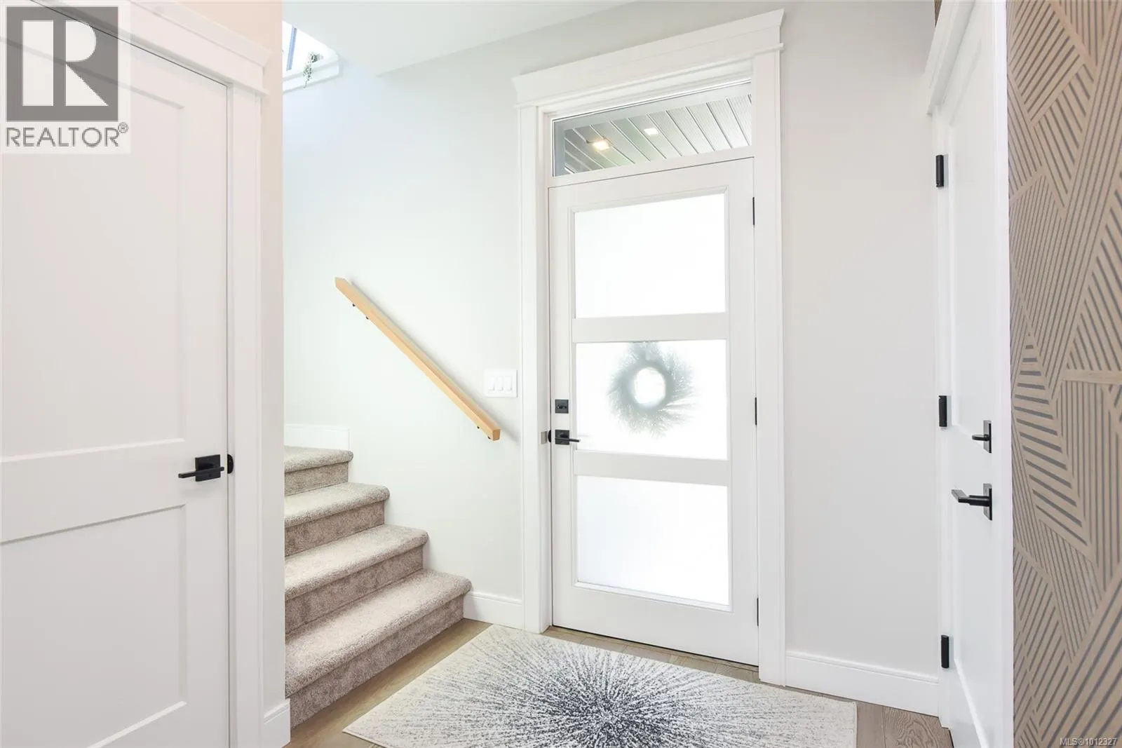 2 468 Anderton Rd