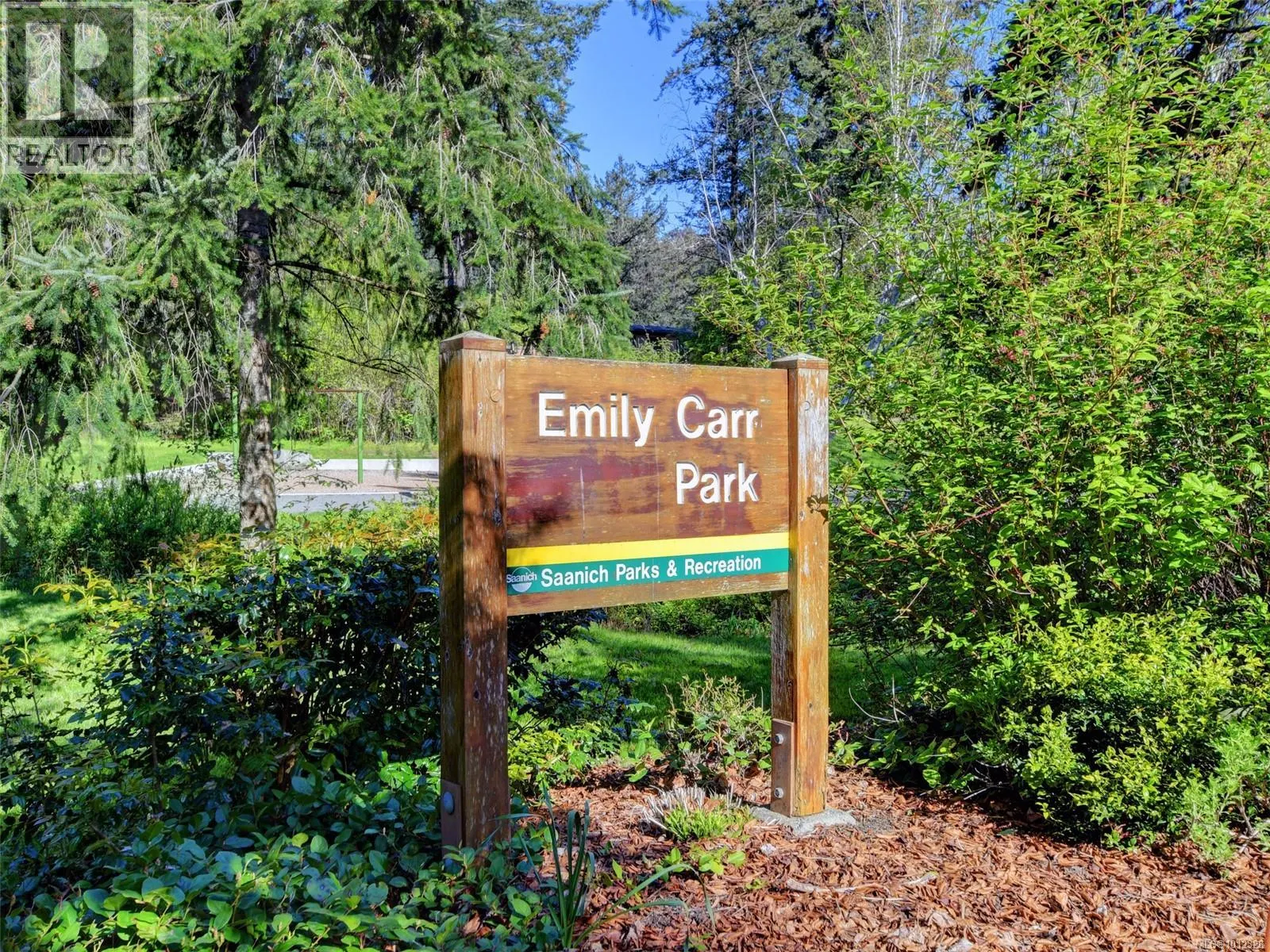 44 4318 Emily Carr Dr
