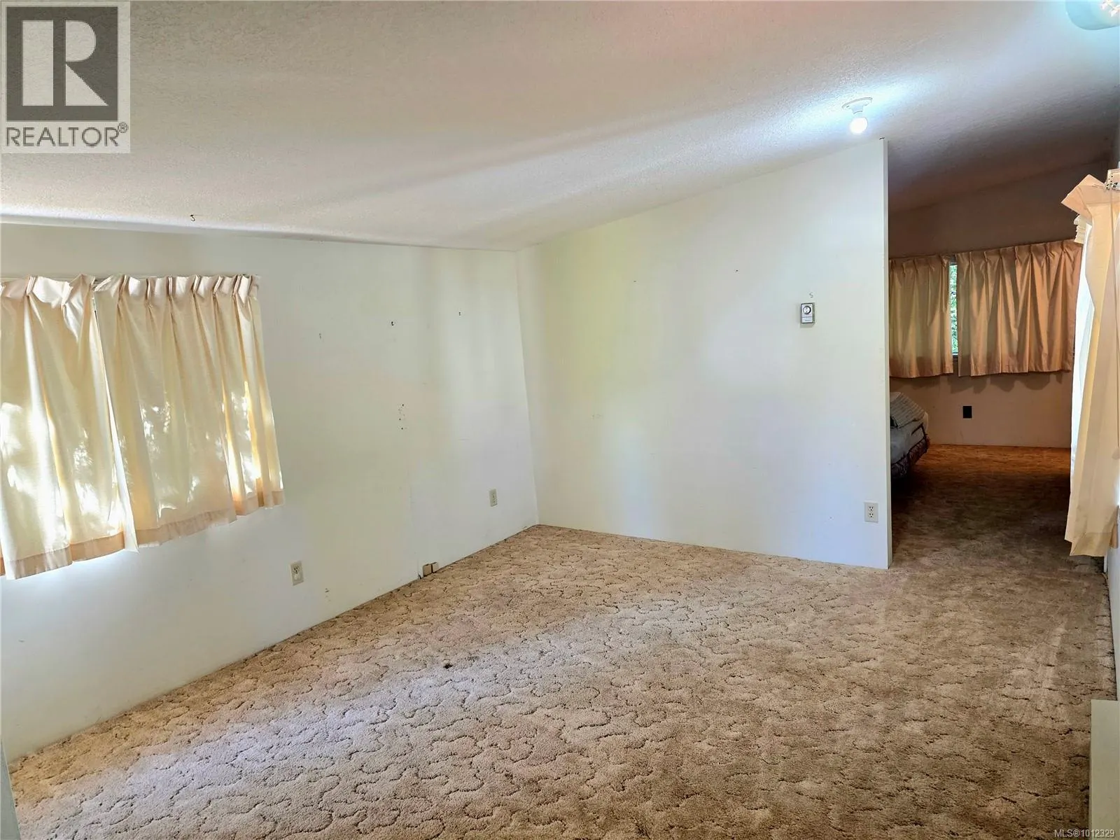 39 5558 Beaver Creek Rd