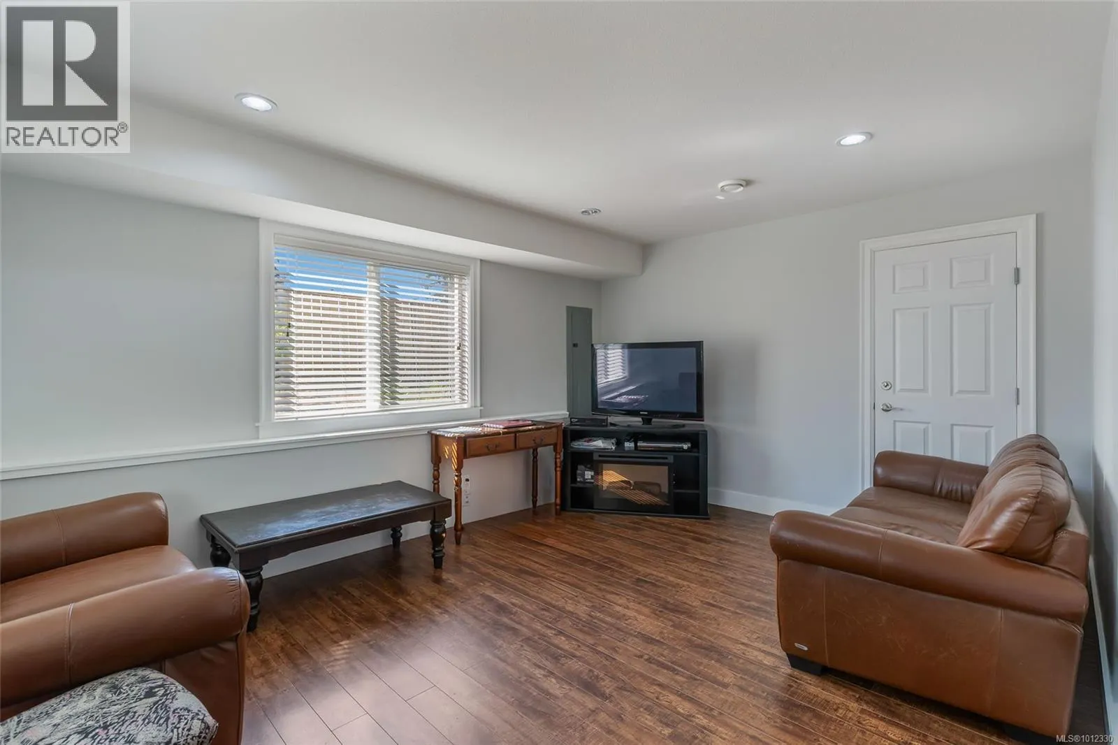 2127 Spencer Rd