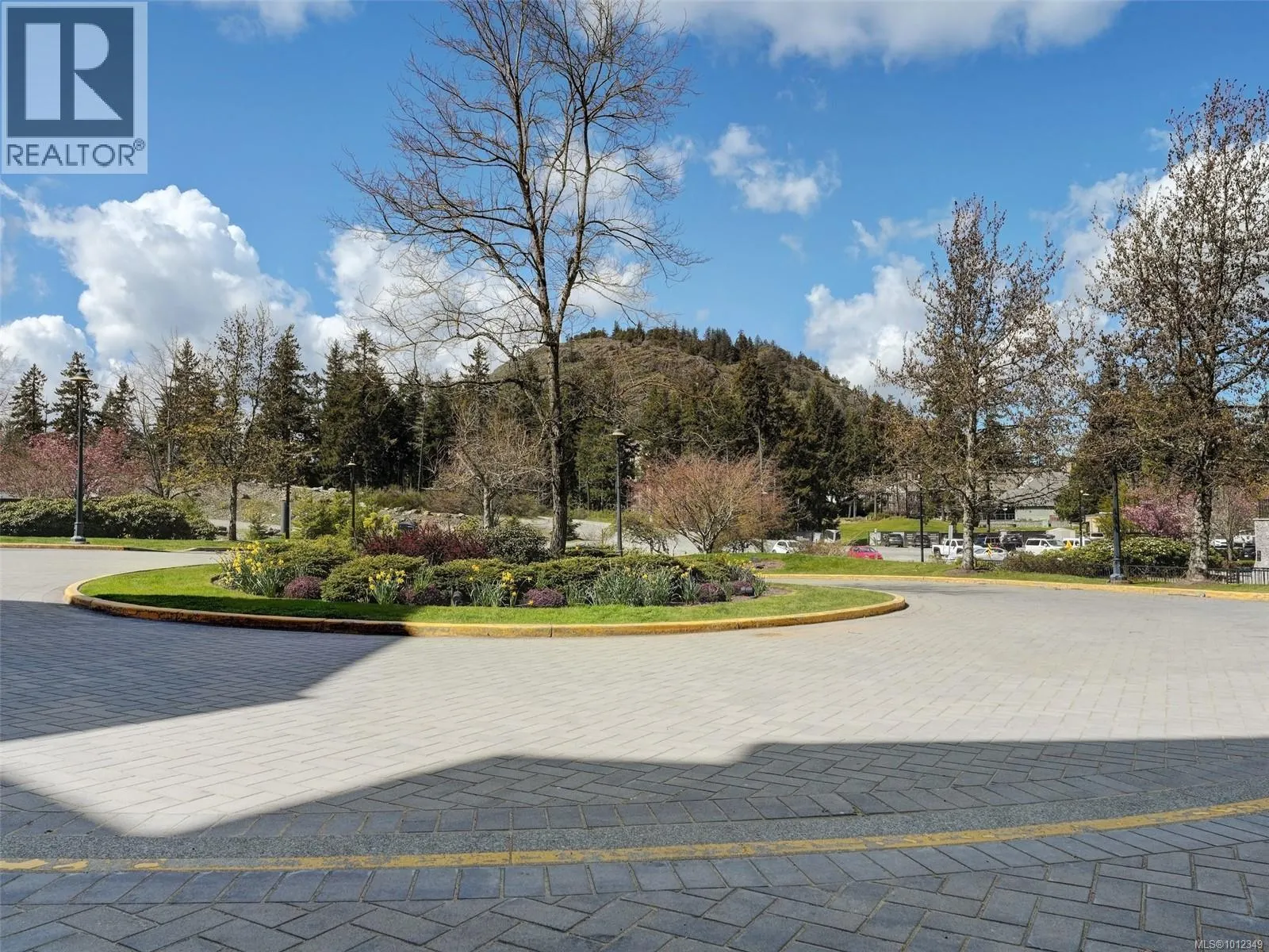 404 1375 Bear Mountain Pkwy