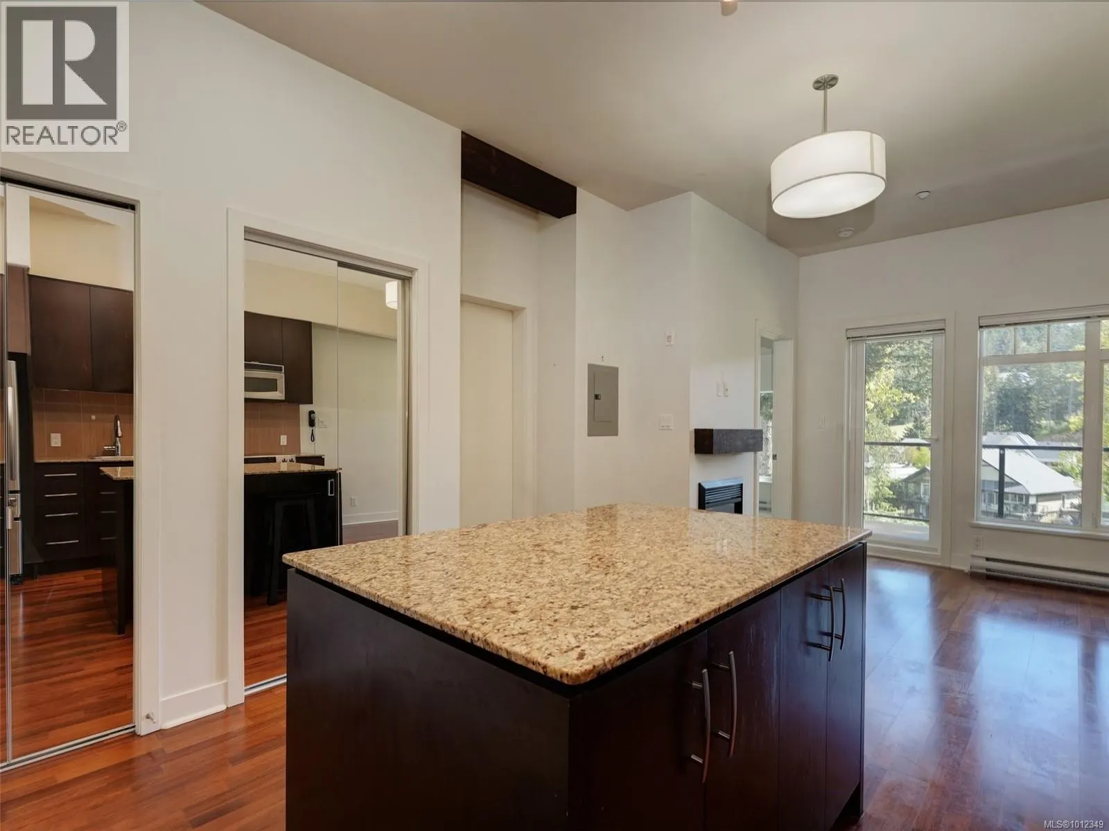404 1375 Bear Mountain Pkwy