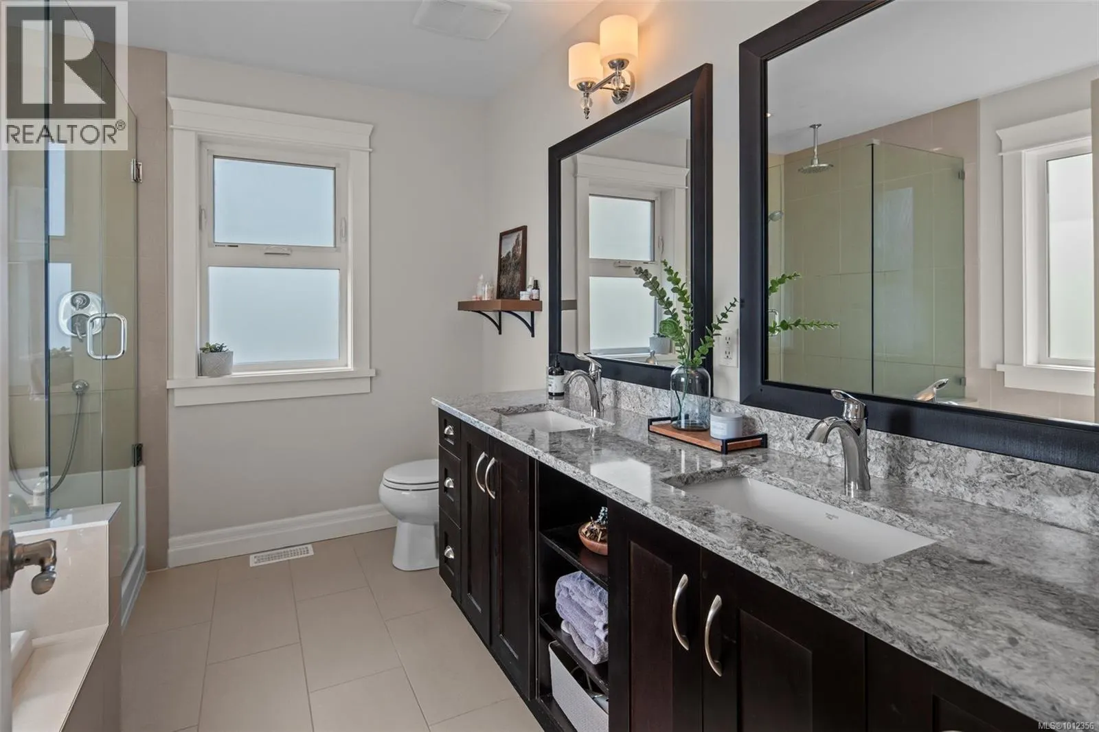 770 Egret Close