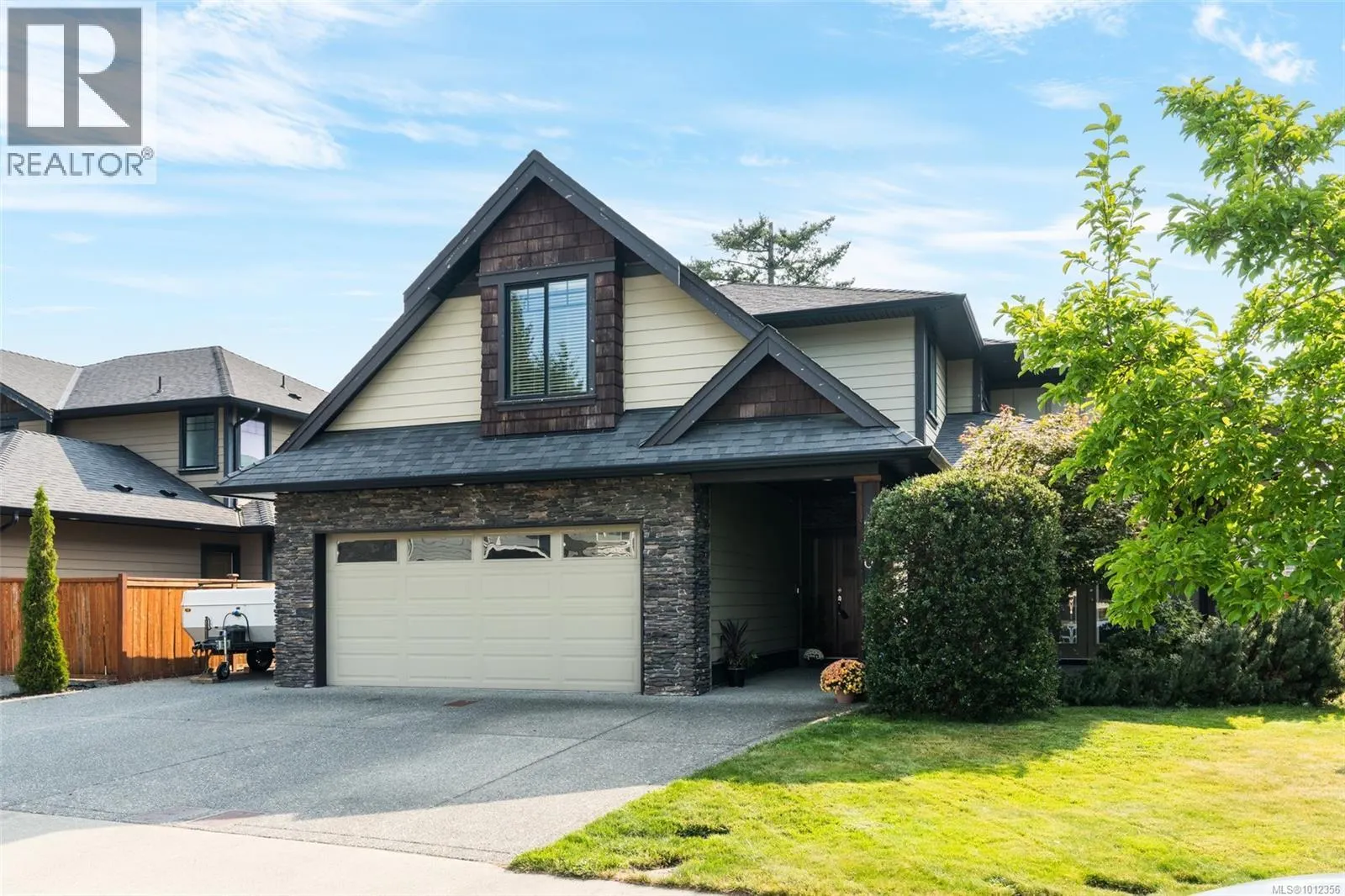 770 Egret Close