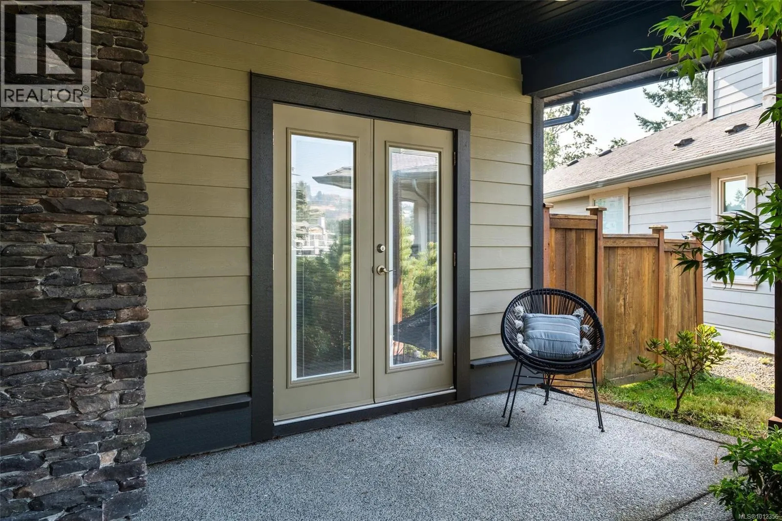 770 Egret Close