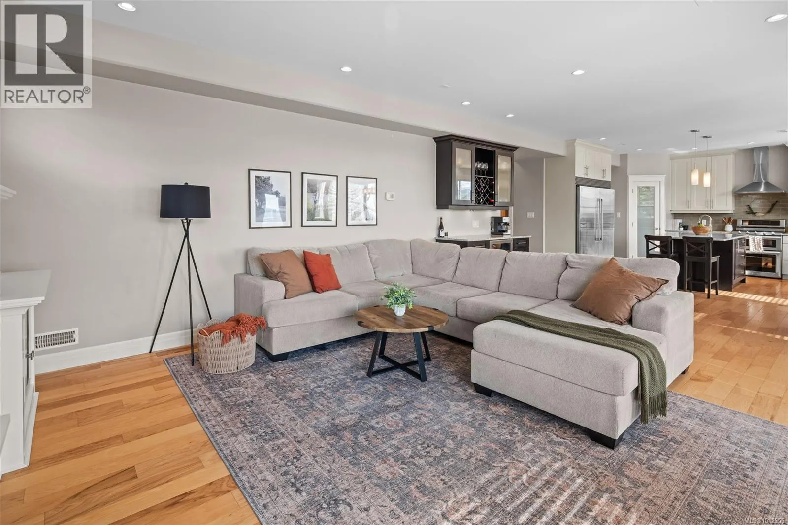 770 Egret Close