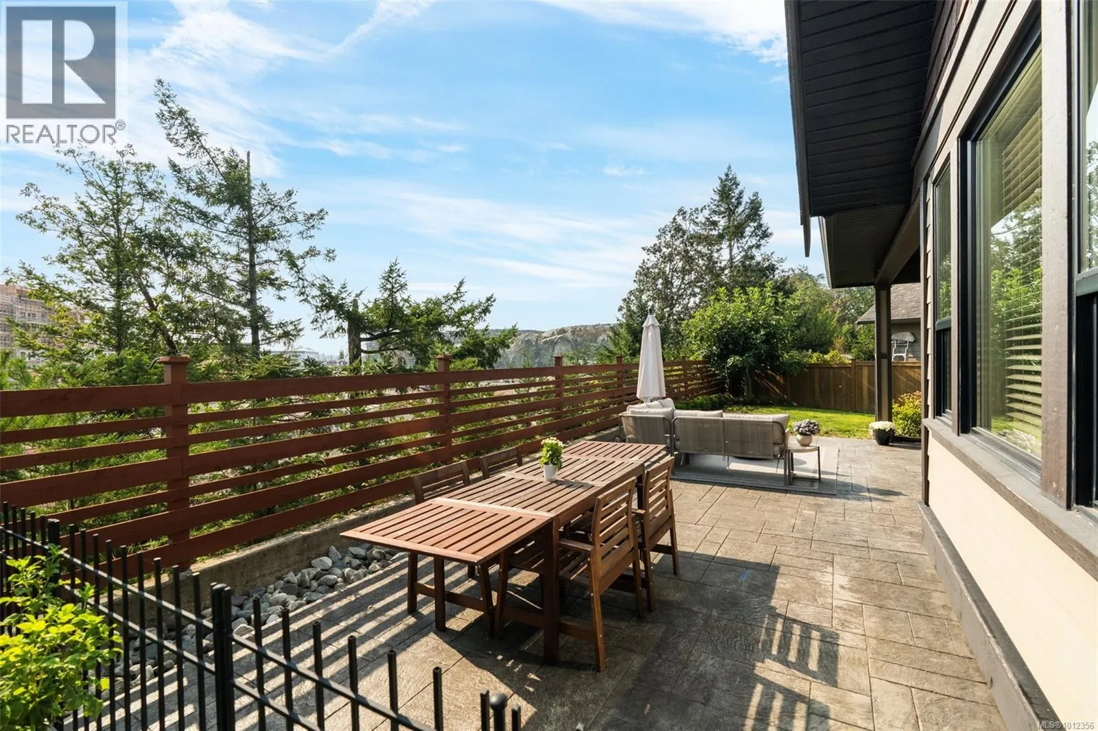 770 Egret Close