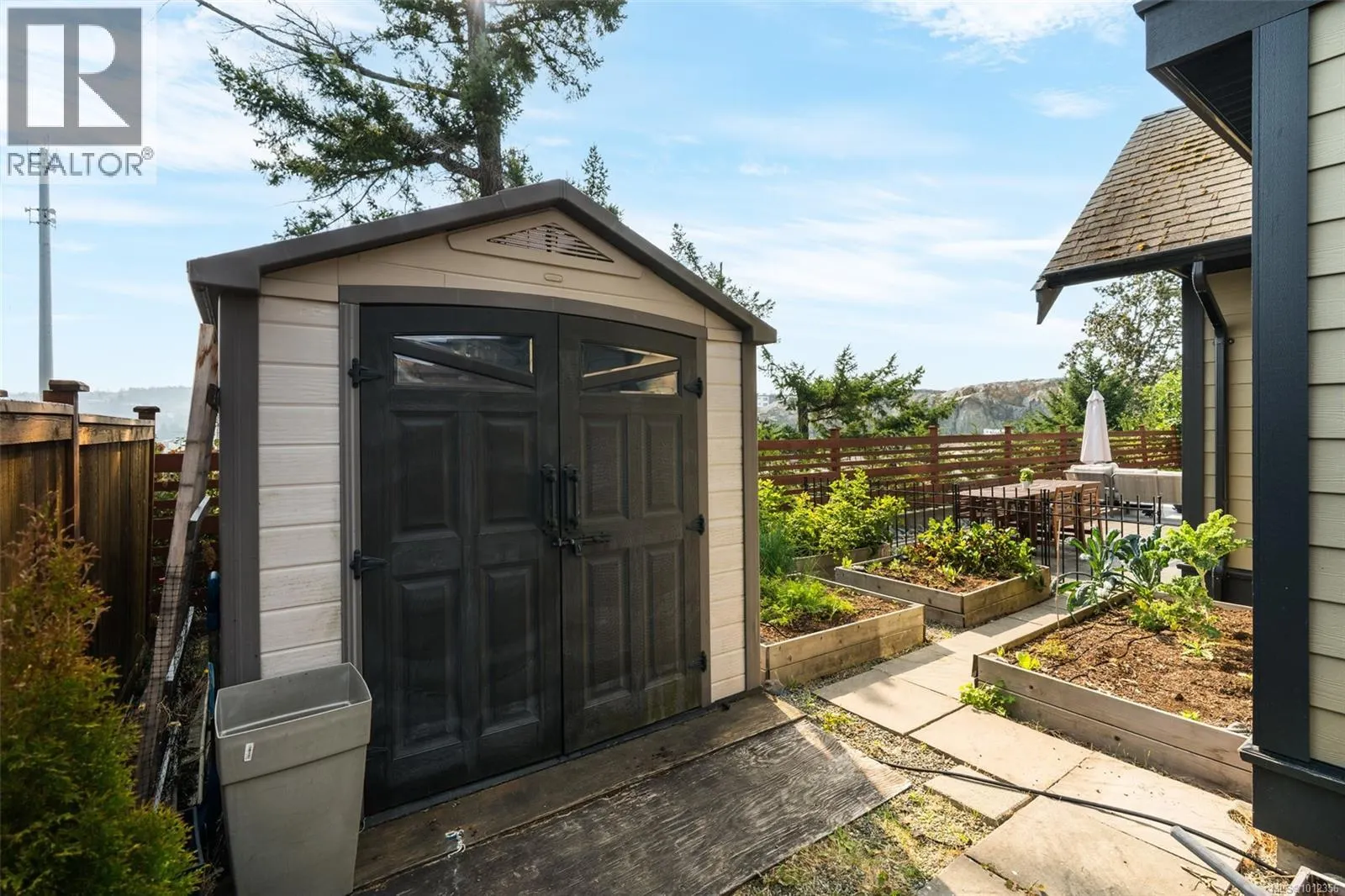 770 Egret Close