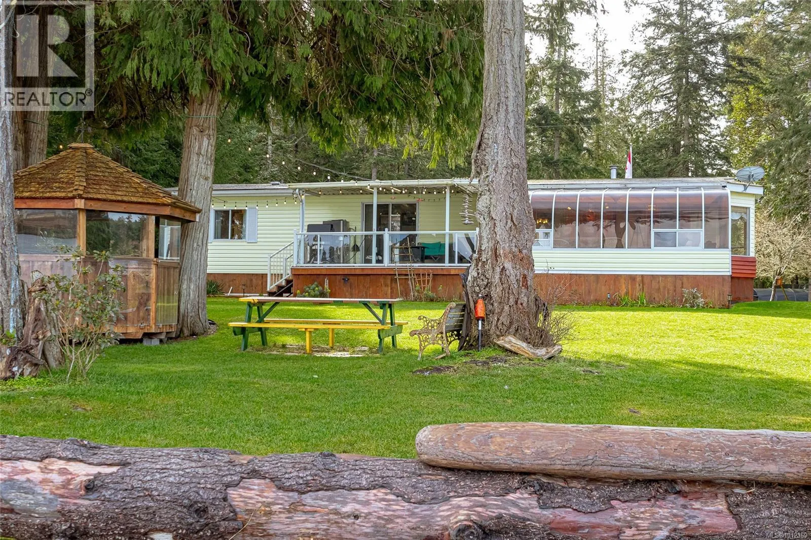 1552 Terrien Rd