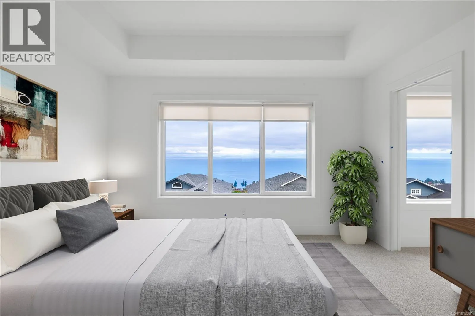 107 151 Royal Pacific Way