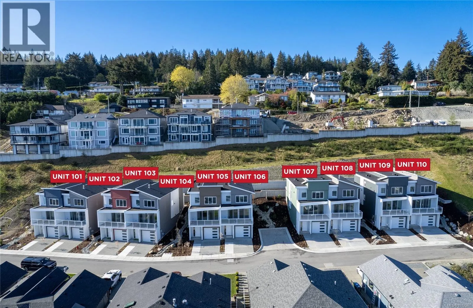 107 151 Royal Pacific Way