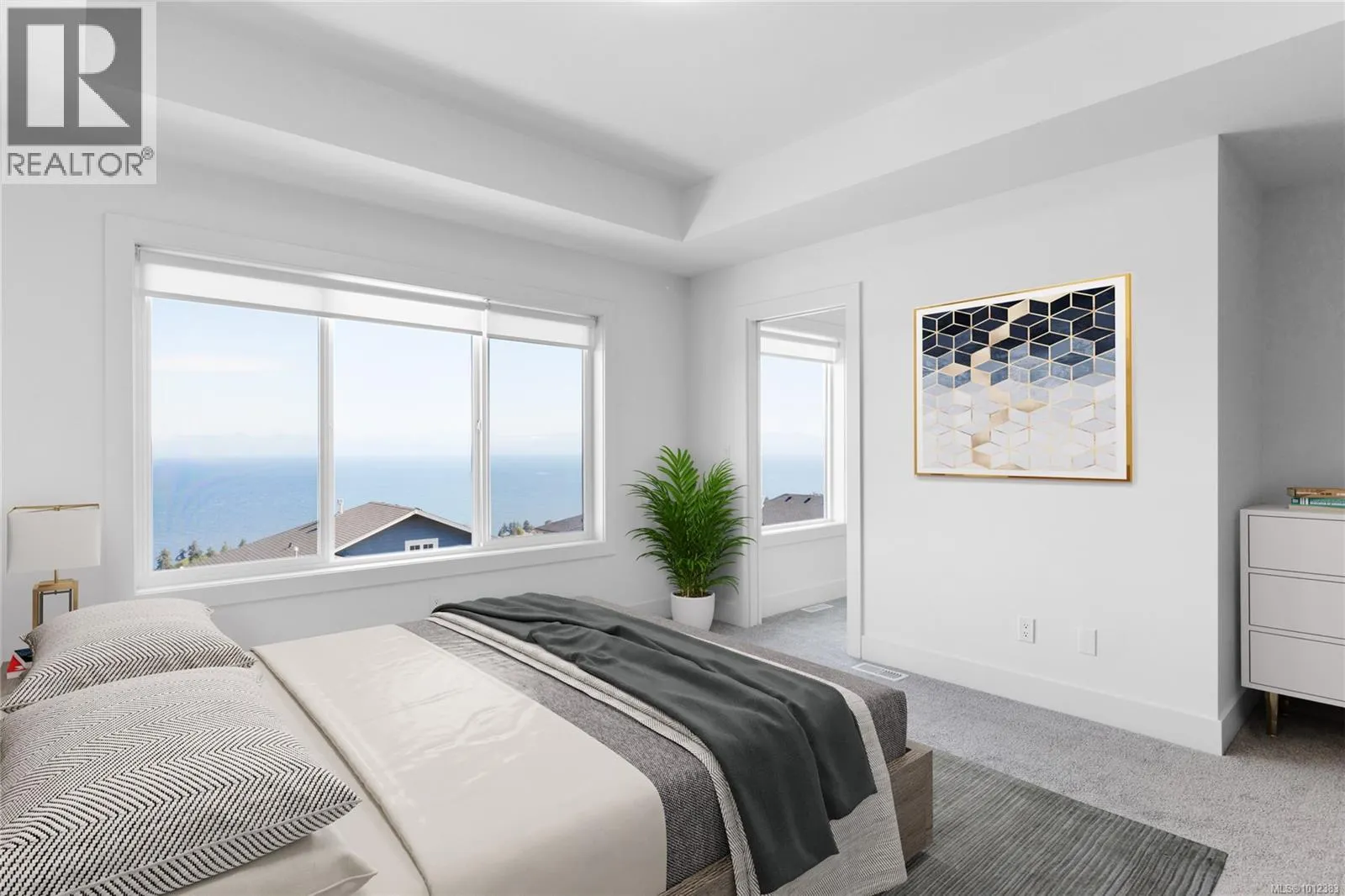 106 151 Royal Pacific Way