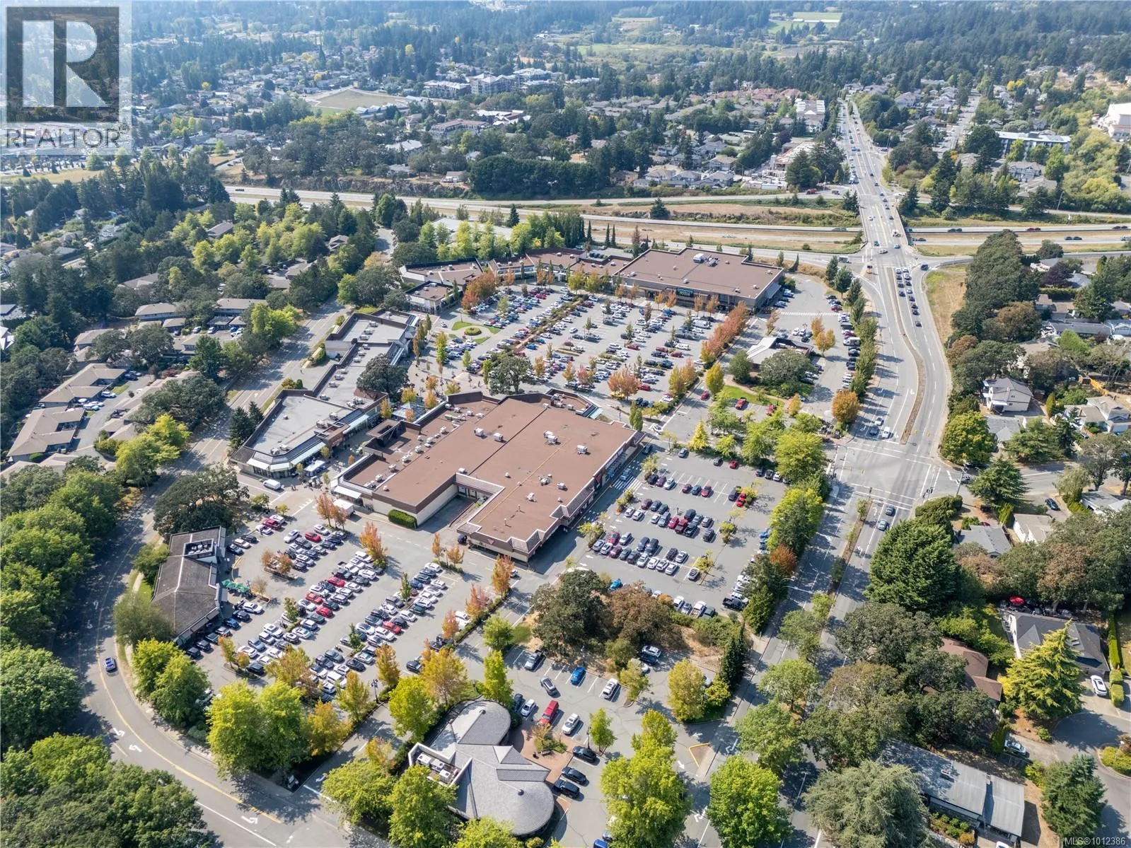 5 901 Kentwood Lane