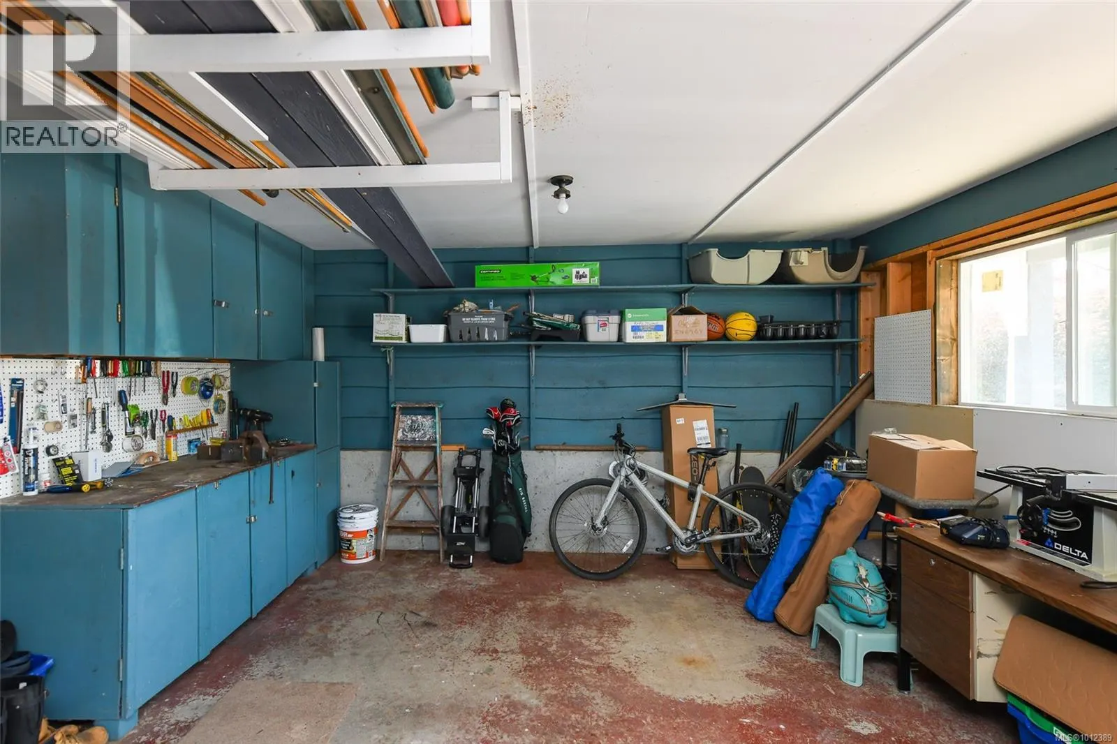 2086 Gull Ave