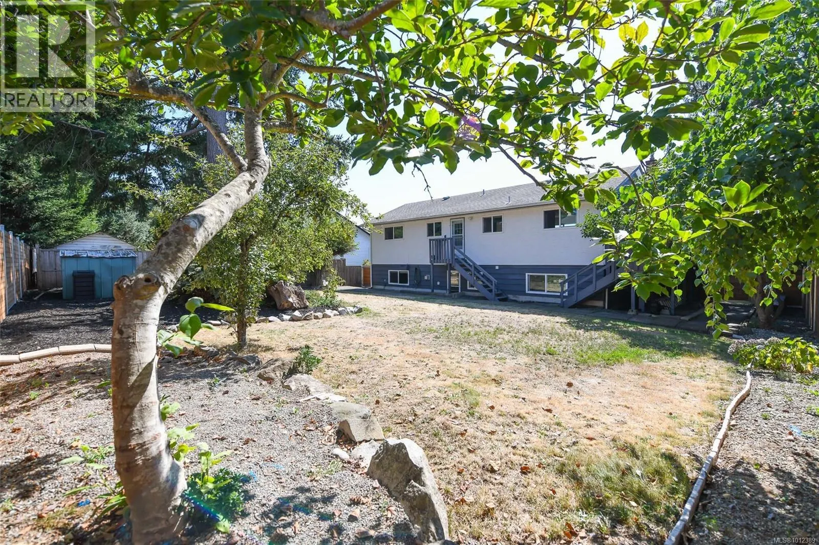 2086 Gull Ave