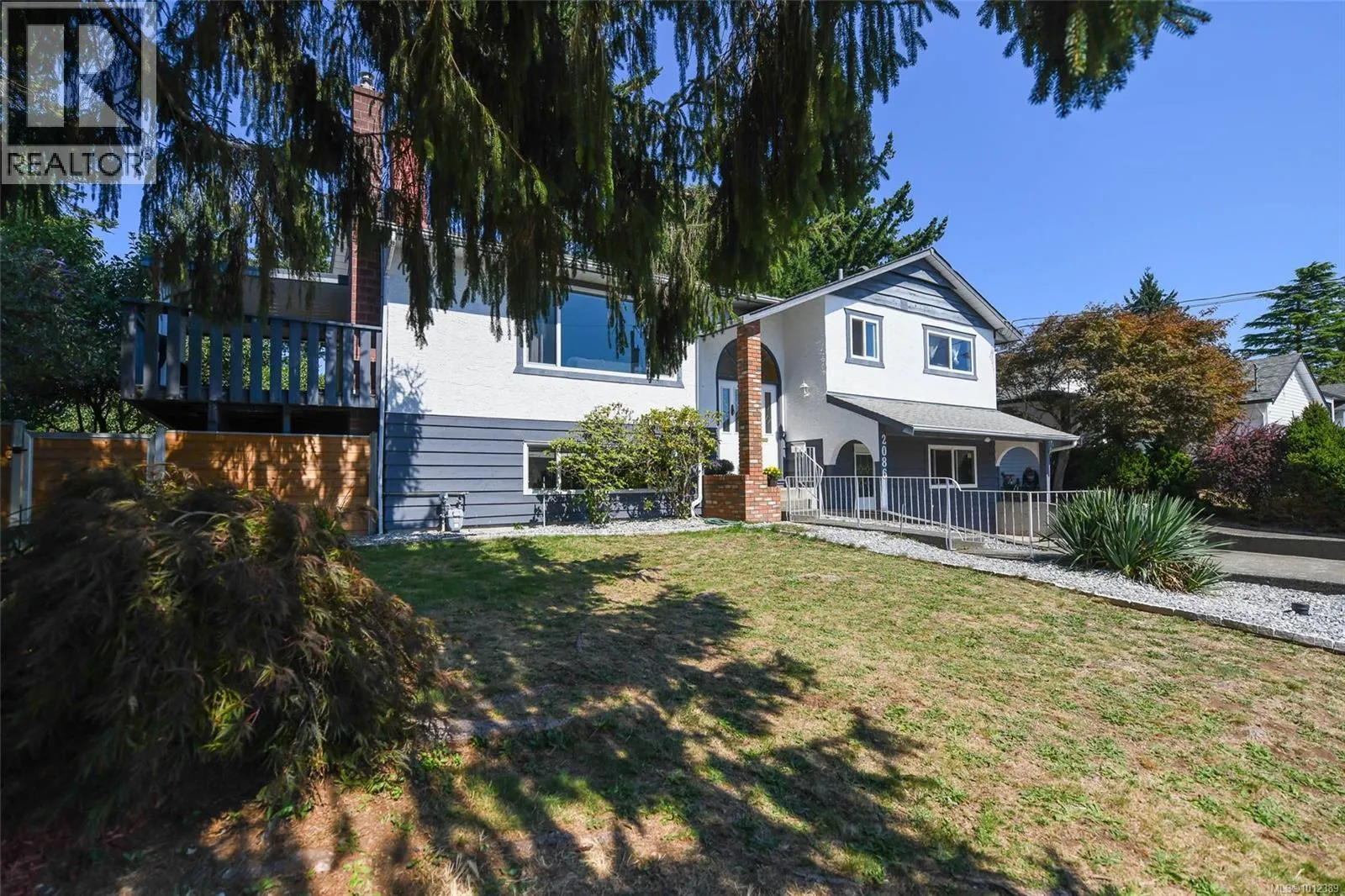 2086 Gull Ave