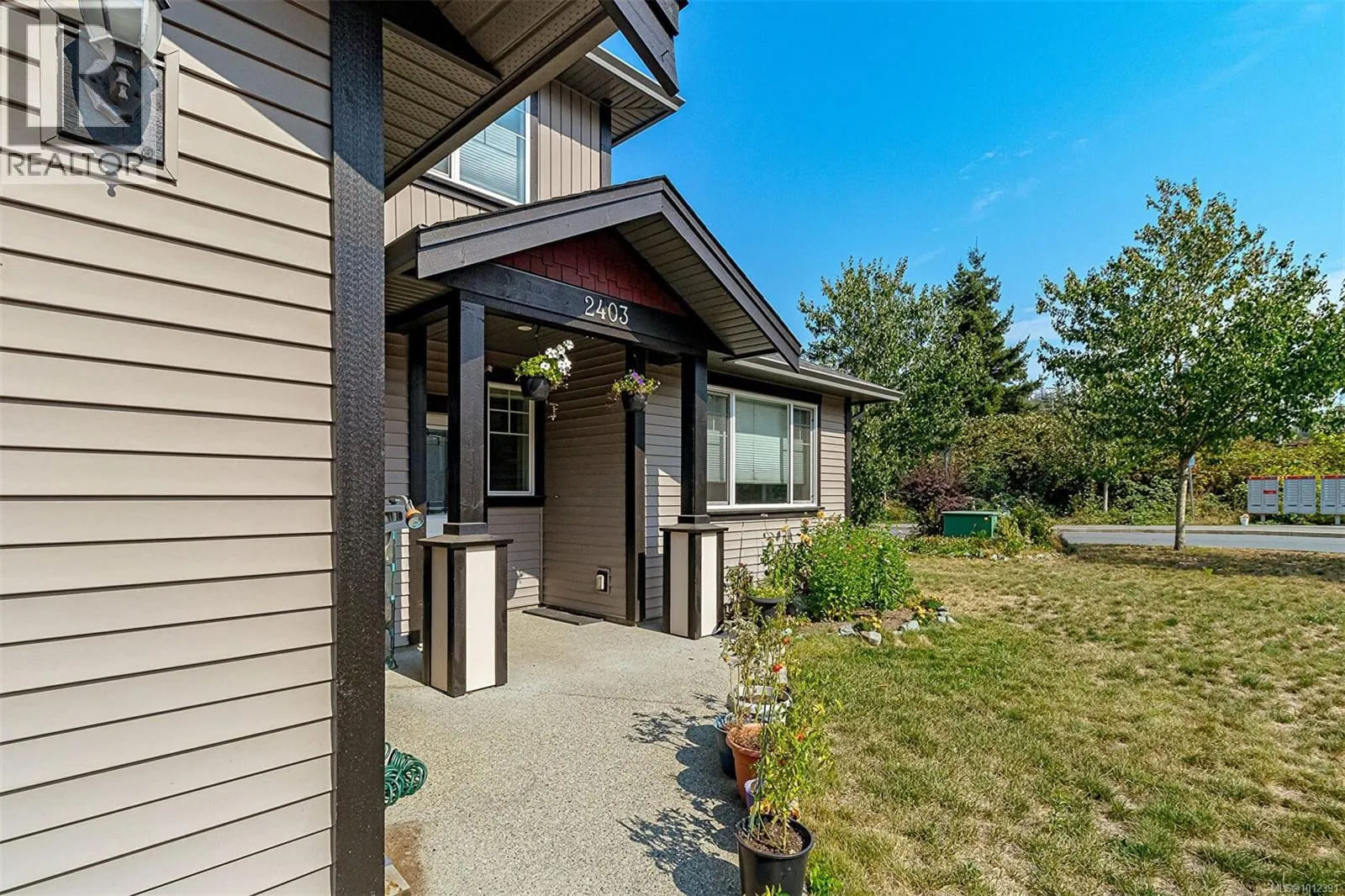 2403 Bellamy Rd