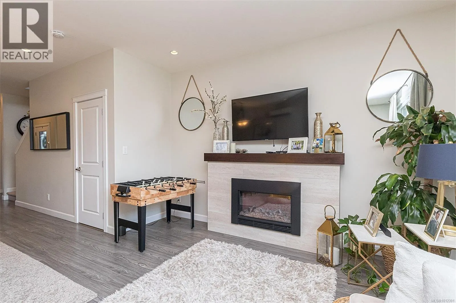 2403 Bellamy Rd