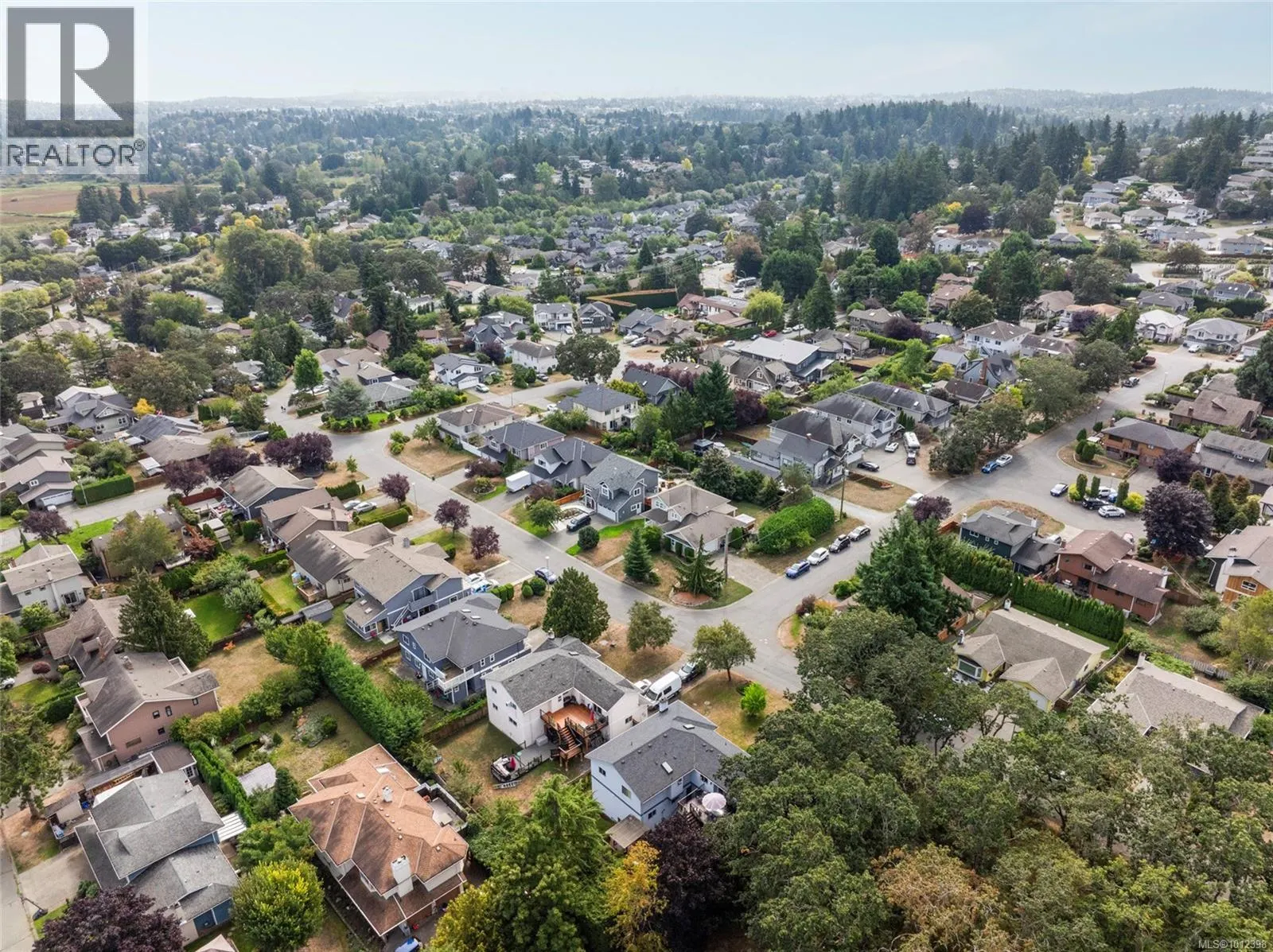 1252 Mariposa Ave