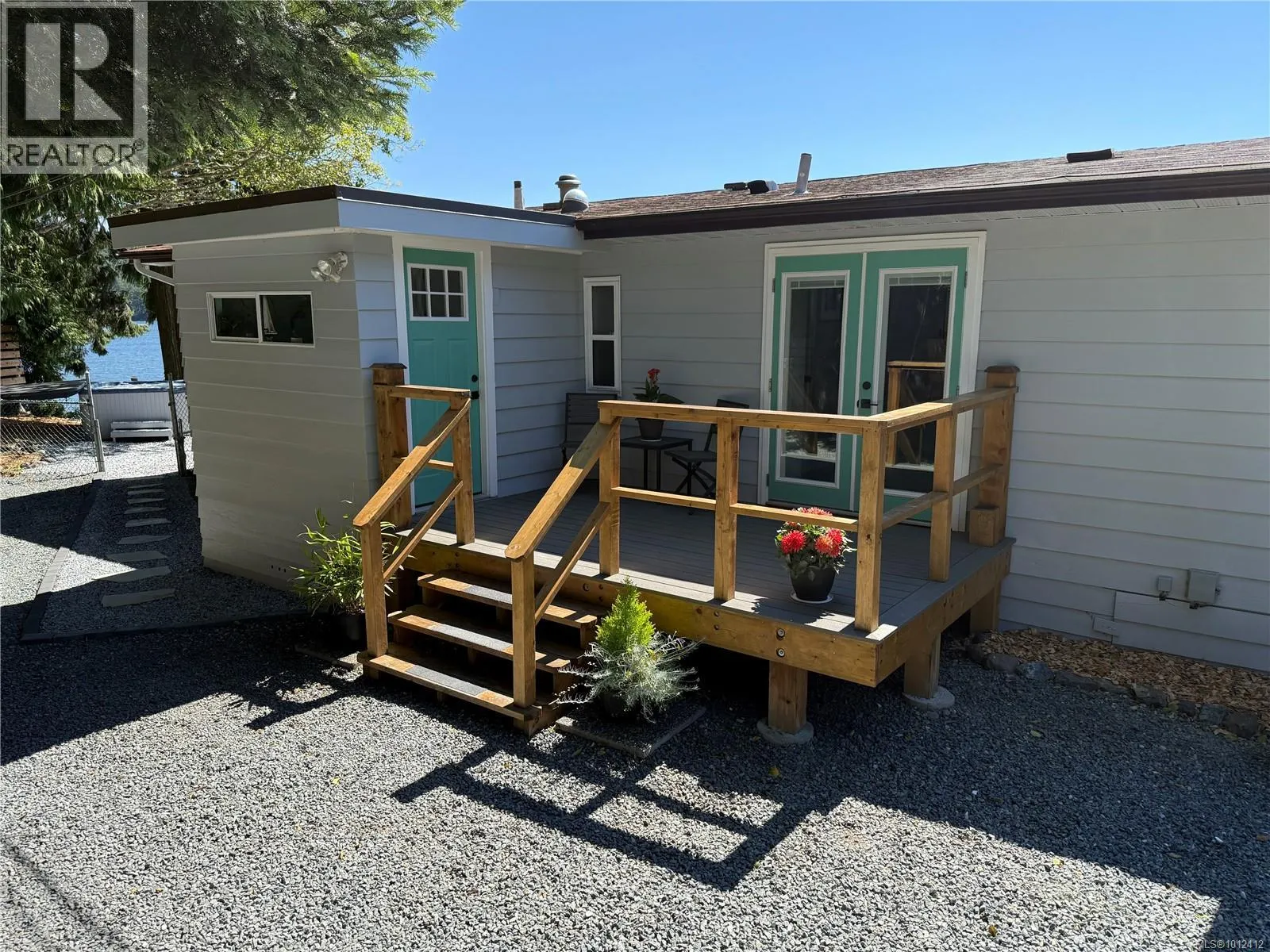 6359 Belvista Pl