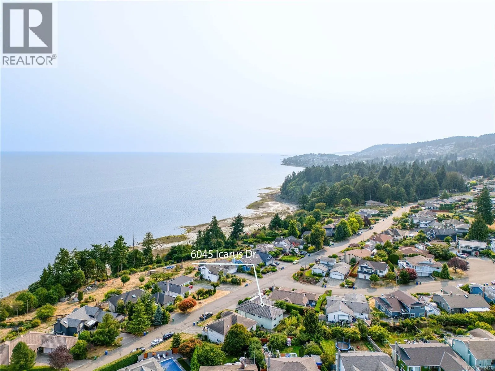 6045 Icarus Dr