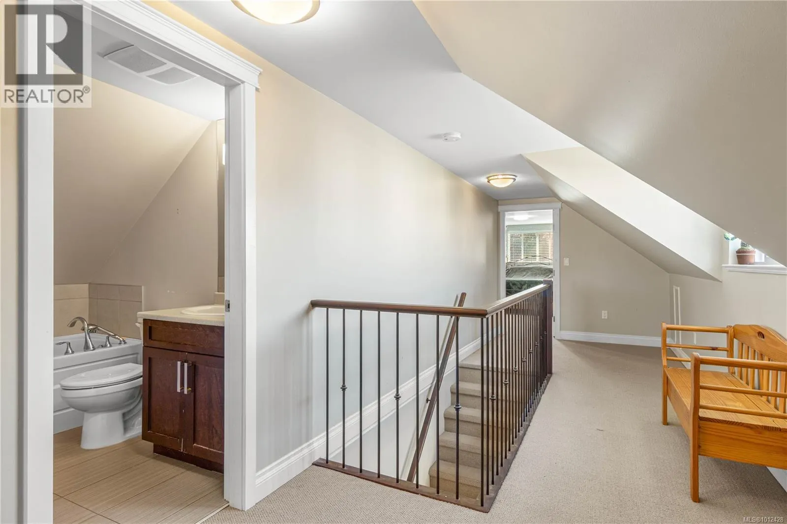 222 Morison Ave