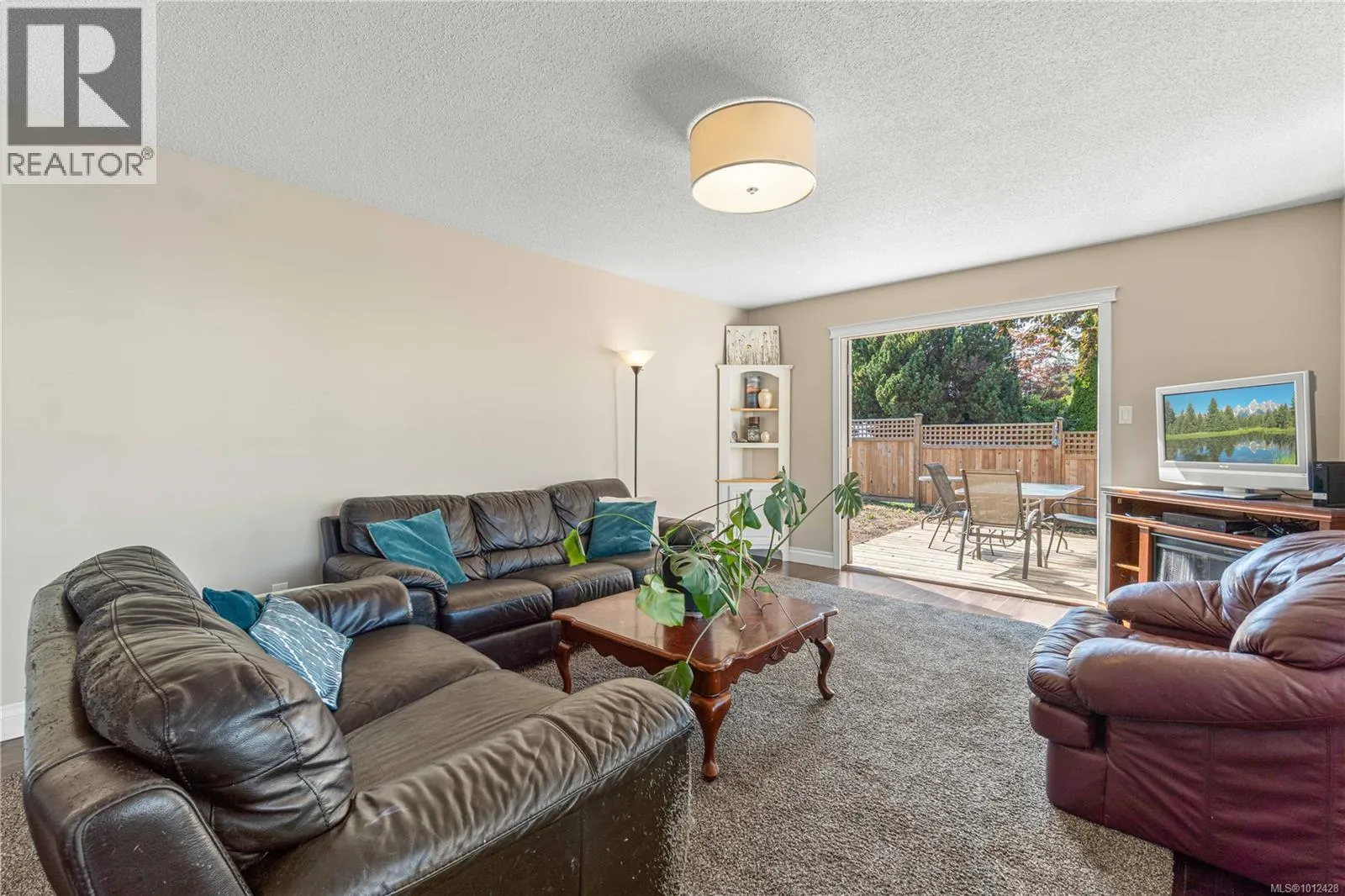 222 Morison Ave