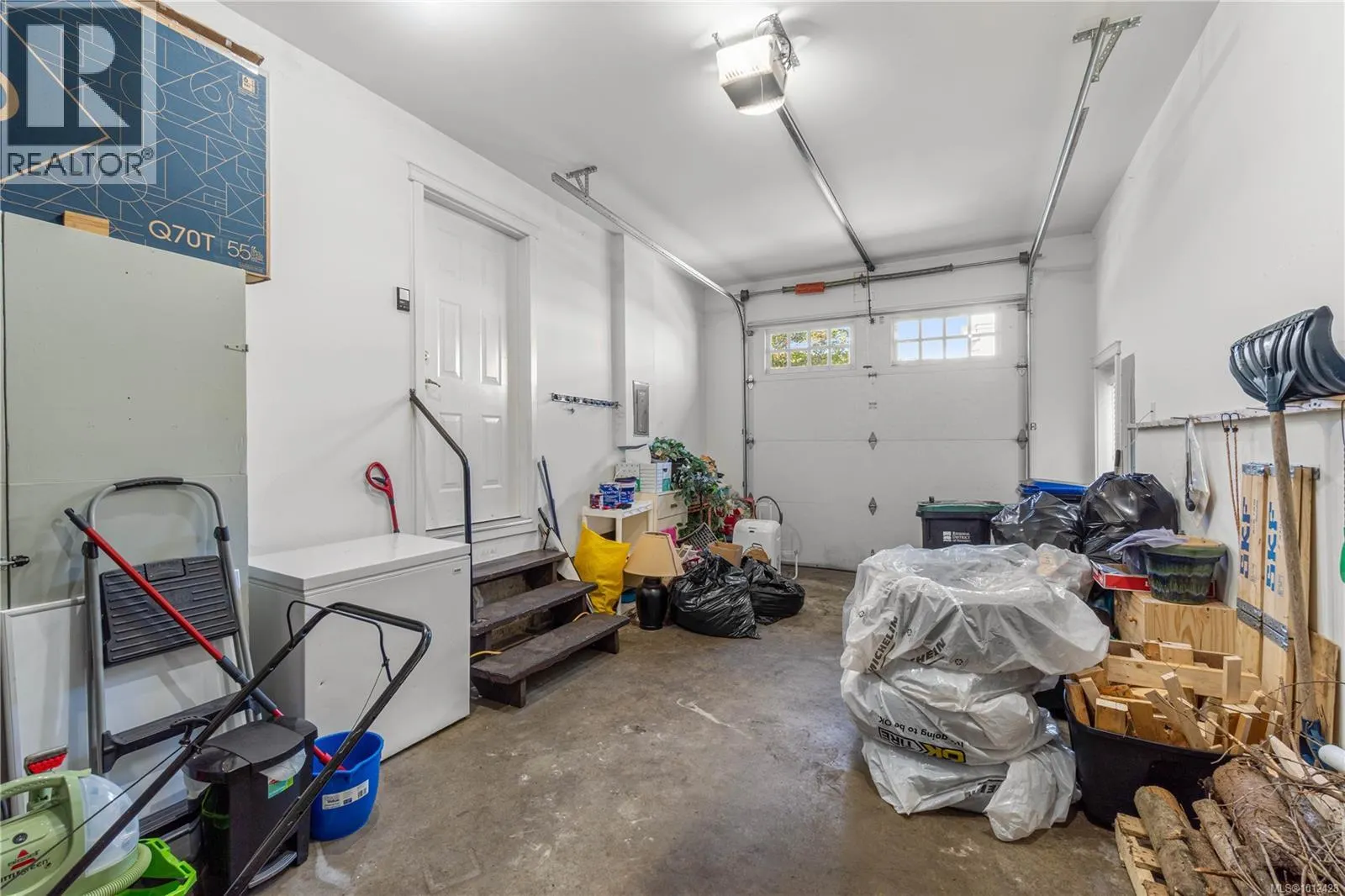 222 Morison Ave