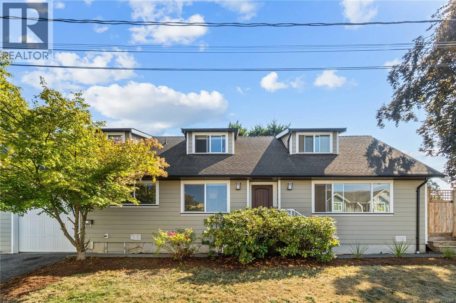 222 Morison Ave