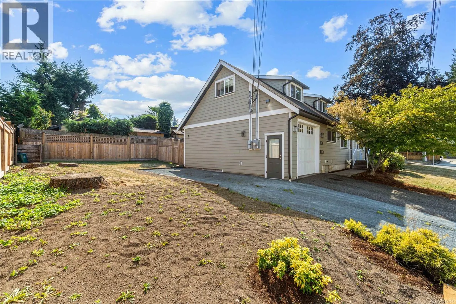 222 Morison Ave