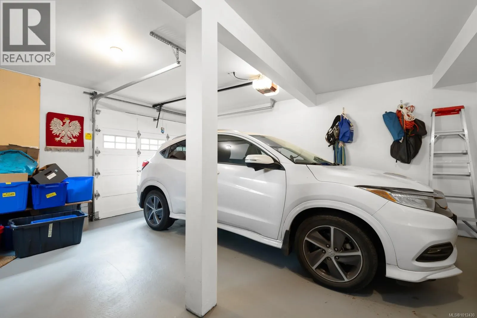 10 4580 West Saanich Rd