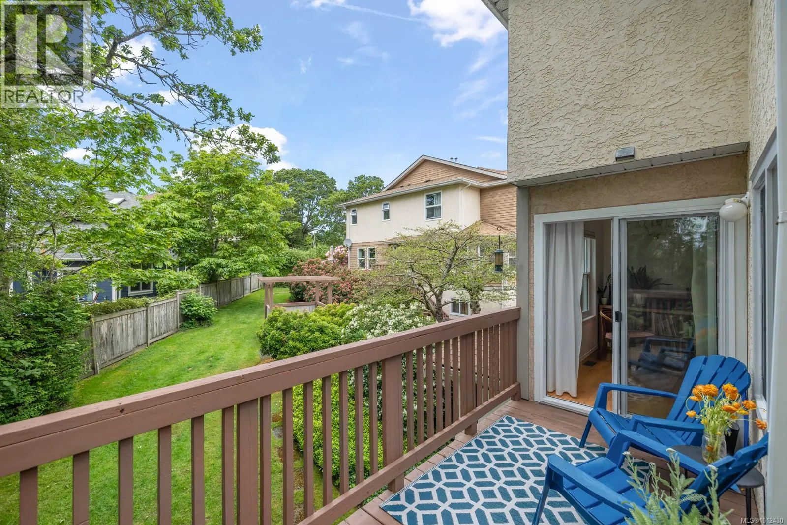 10 4580 West Saanich Rd